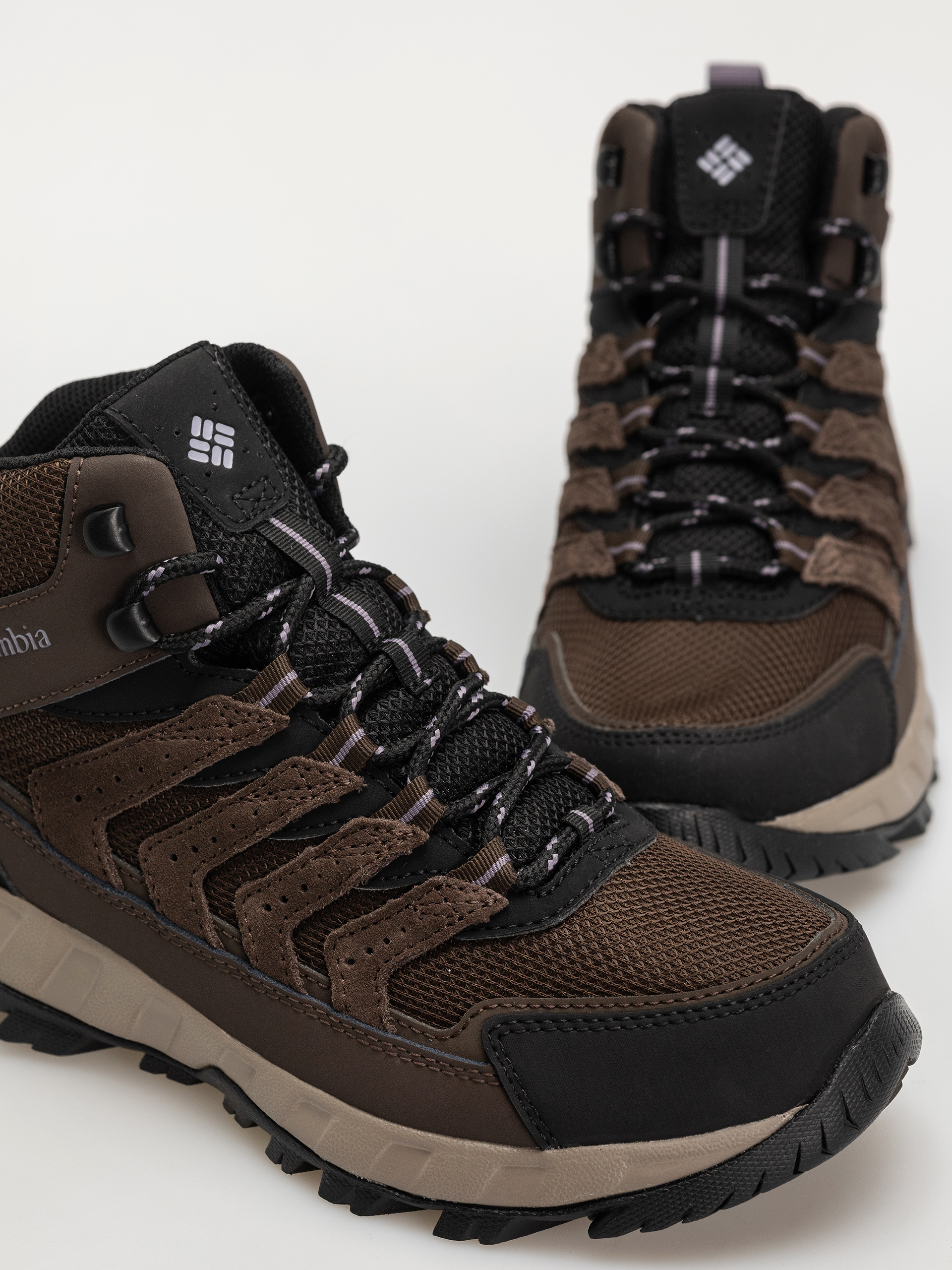 Boty Columbia Strata Trail Mid WP Wmn (cordovan/granite purple)