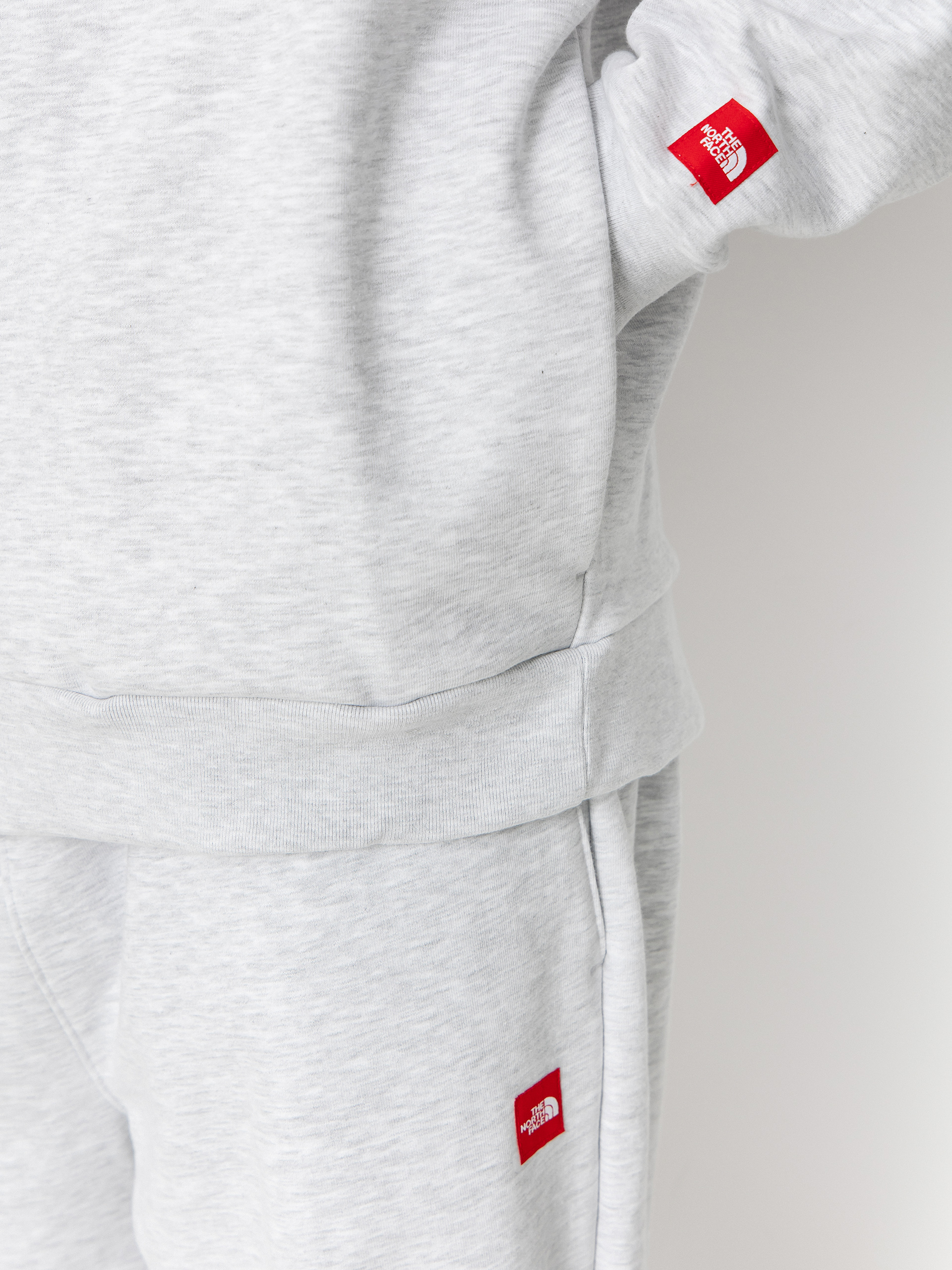 Mikina s kapucí The North Face Red Box HD (tnf classic grey heathe)