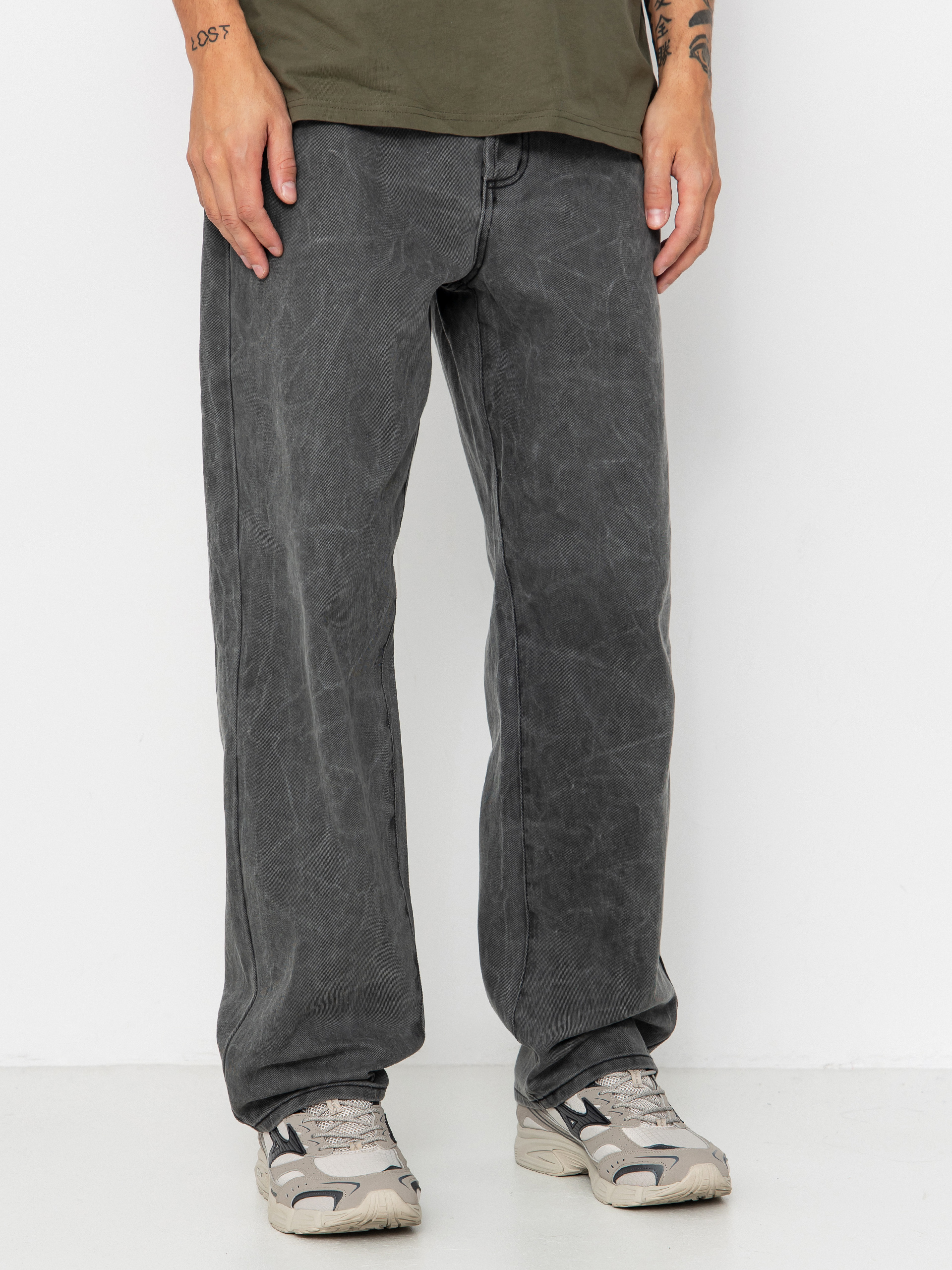 Kalhoty OBEY Classic Wrinkle Baggy Denim (black wrinkle wash)