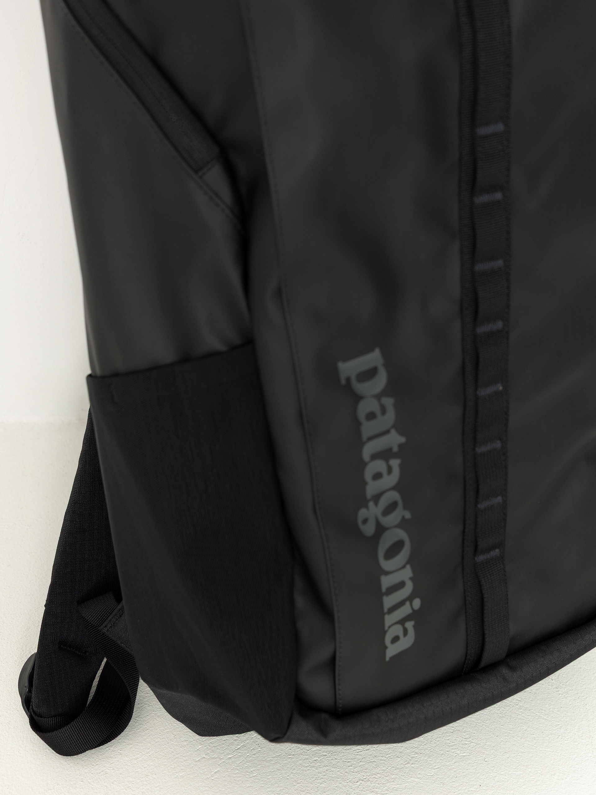 Batoh Patagonia Black Hole Pack 25L