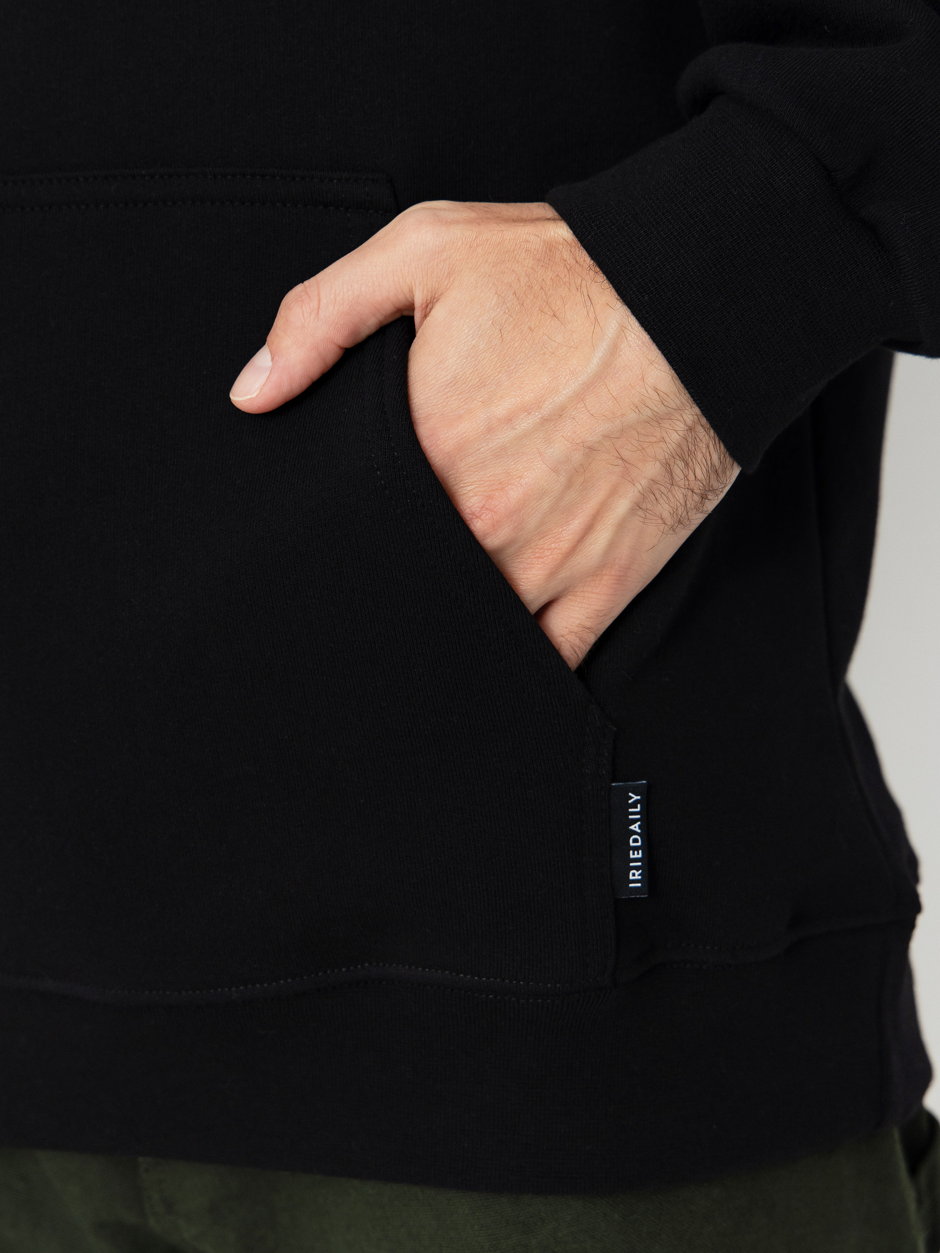 Mikina s kapucí Iriedaily No Love HD (black)