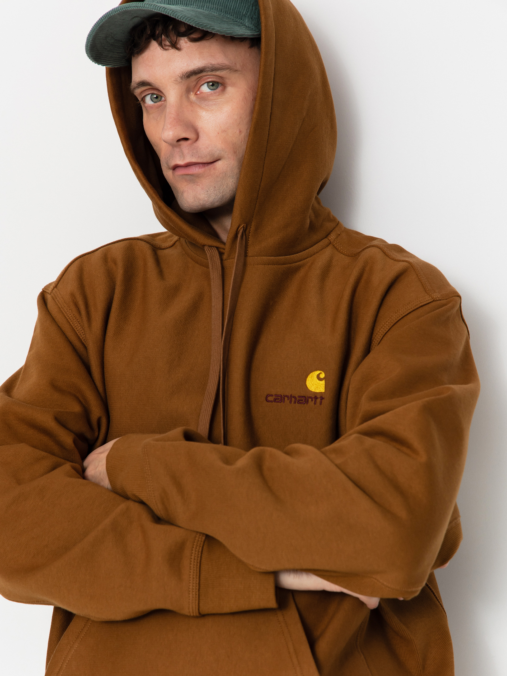 Mikina s kapucí Carhartt WIP American Script HD (hamilton brown)