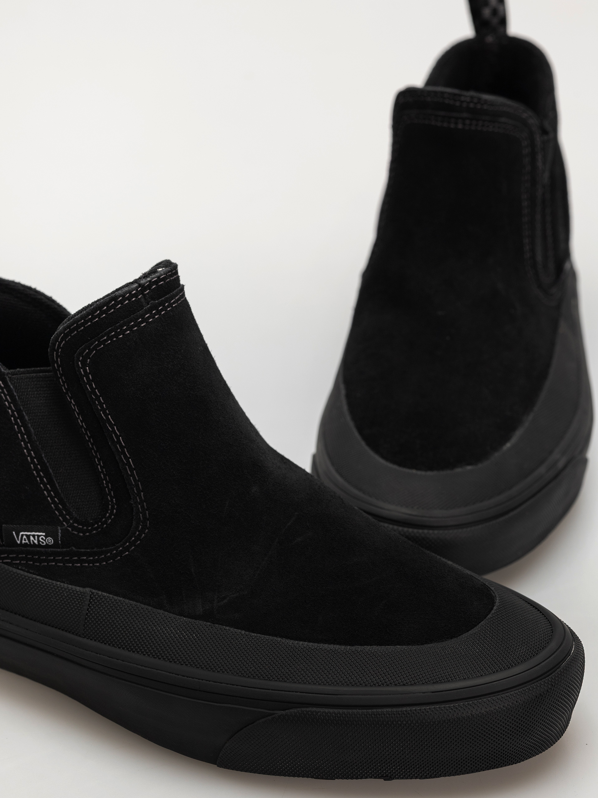 Boty Vans Mte Mid Slip Insulated (black)