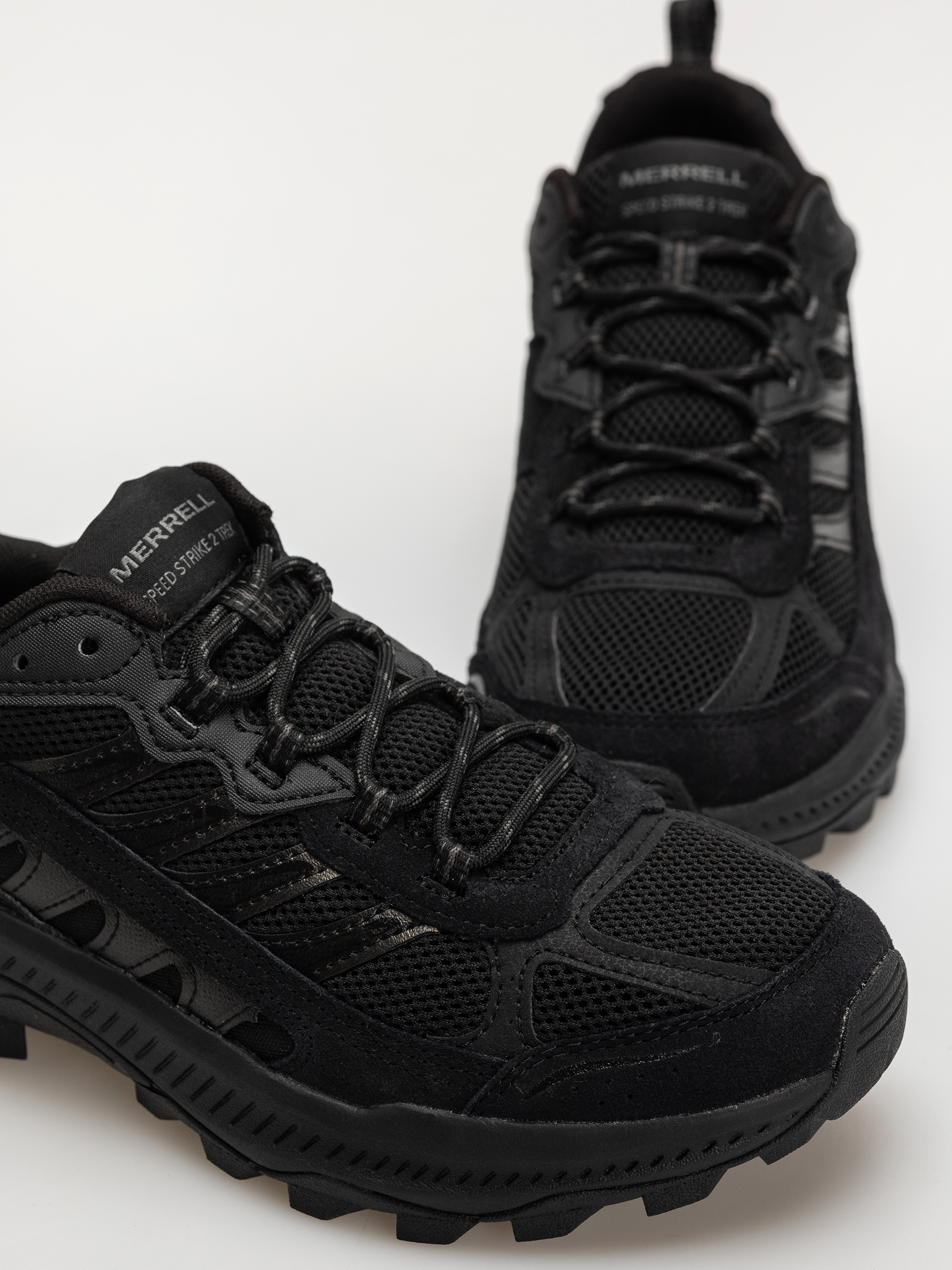 Boty Merrell Speed Strike 2 Trek (triple black)