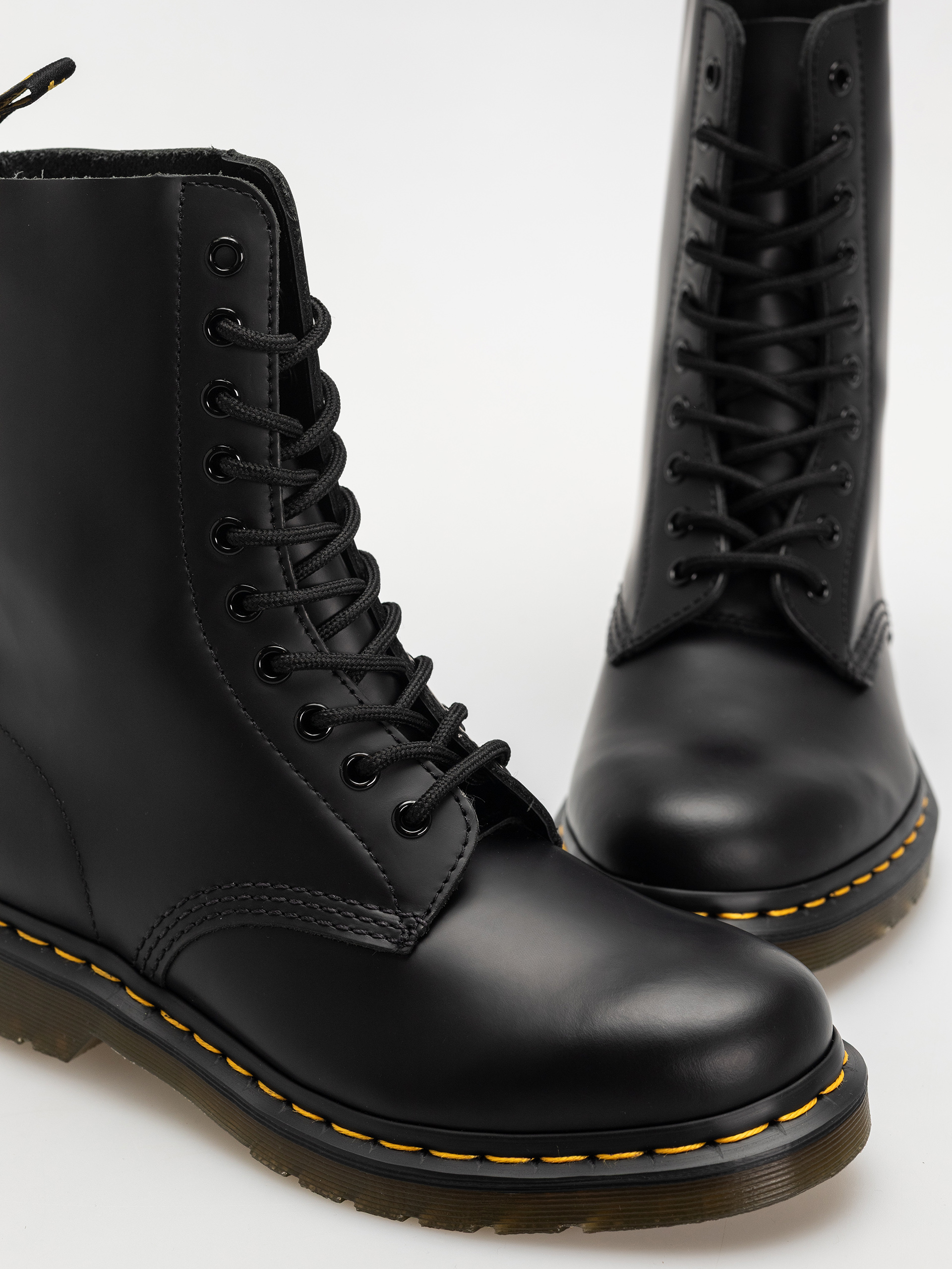 Boty Dr. Martens 1490 (black smooth)