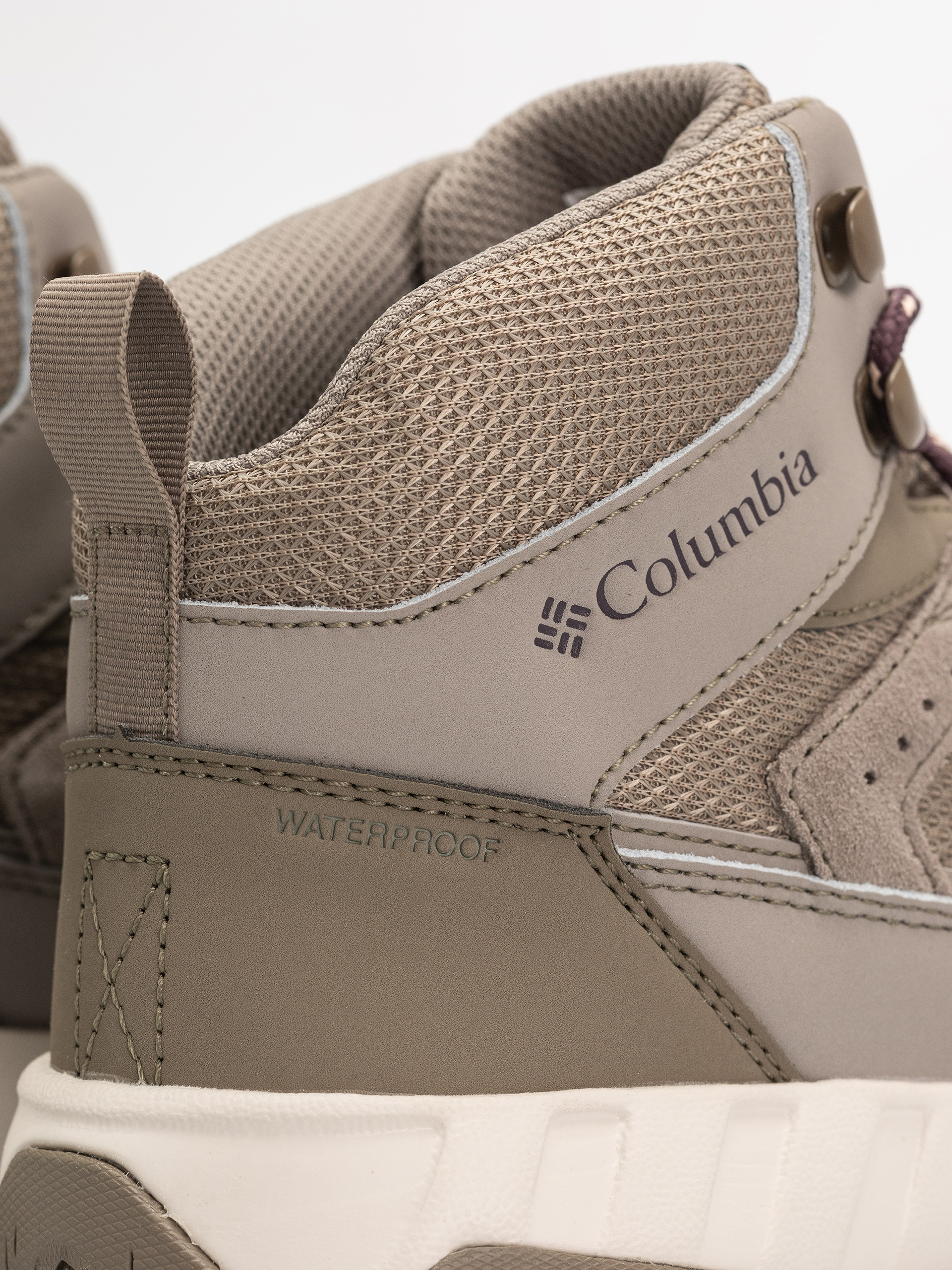 Boty Columbia Strata Trail Mid WP Wmn (kettle/blush rose)