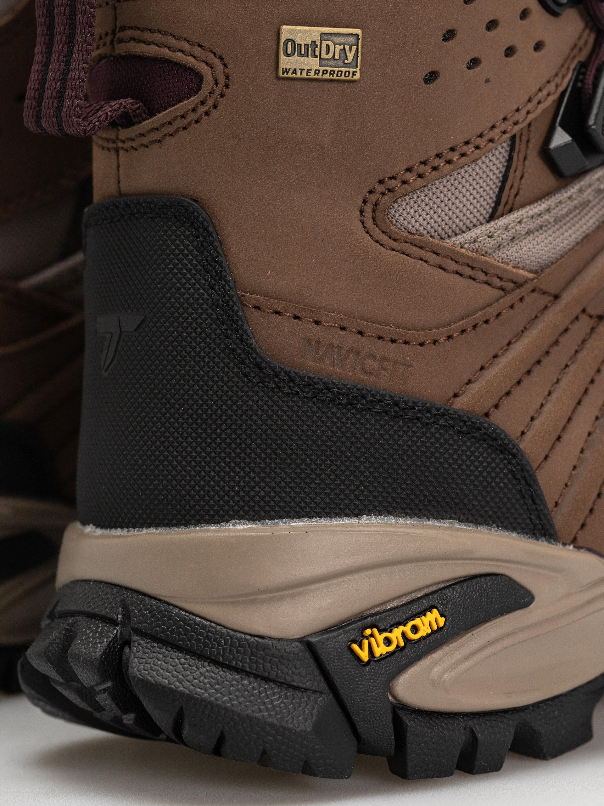 Boty Columbia Geoterra Outdry LTR Wmn (dark brown/moonvista)