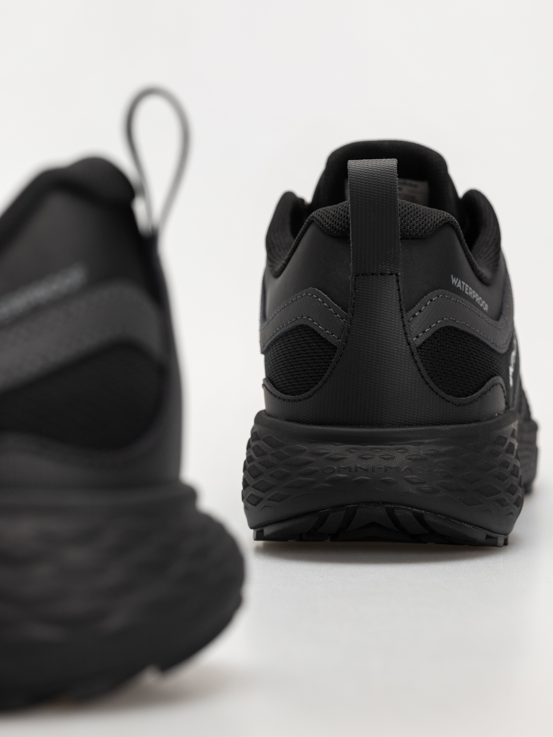 Boty Columbia Peakfreak Roam Waterproof (black/silver grey)