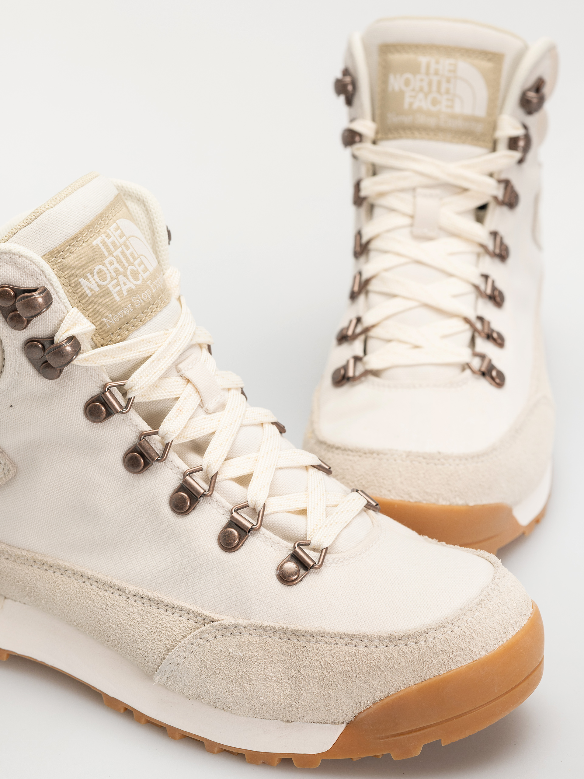 Boty The North Face Back To Berkeley Iv Textile Wp Wmn (white dune/white dune)