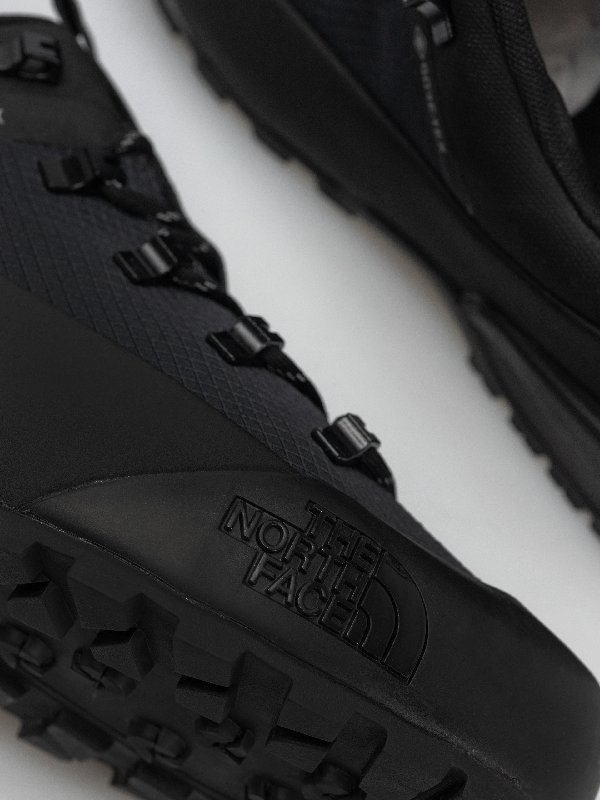 Boty The North Face Glenclyffe Low Gore Tex (tnf black/tnf black)