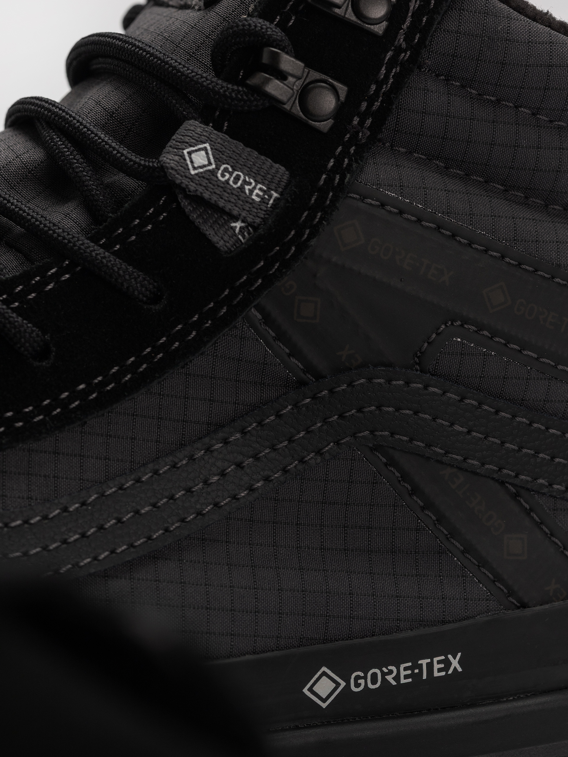 Boty Vans Mte Sk8 Hi Gore Tex Insulated (black/black)