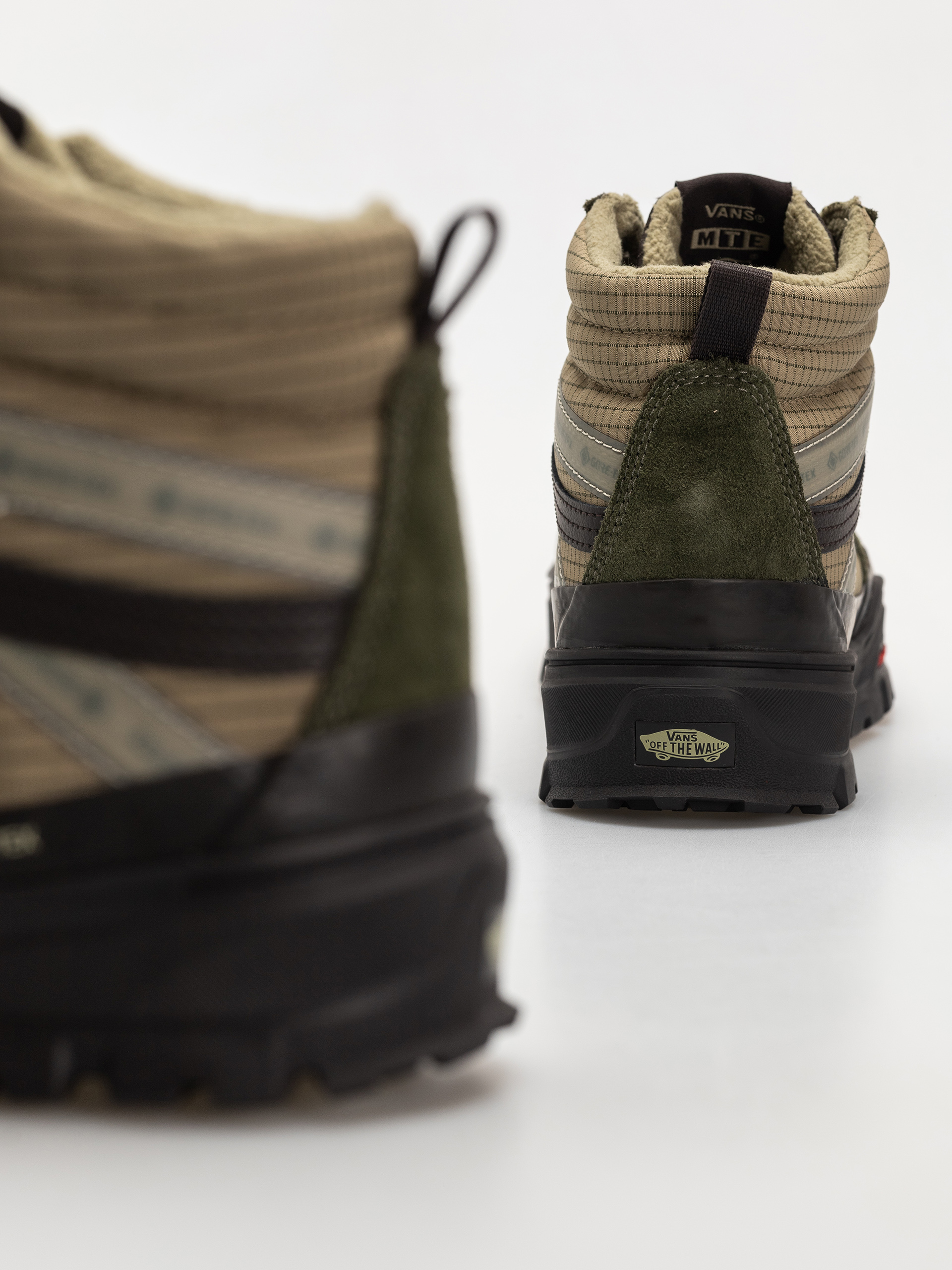 Boty Vans Mte Sk8 Hi Gore Tex Insulated (dark green/dark brown)