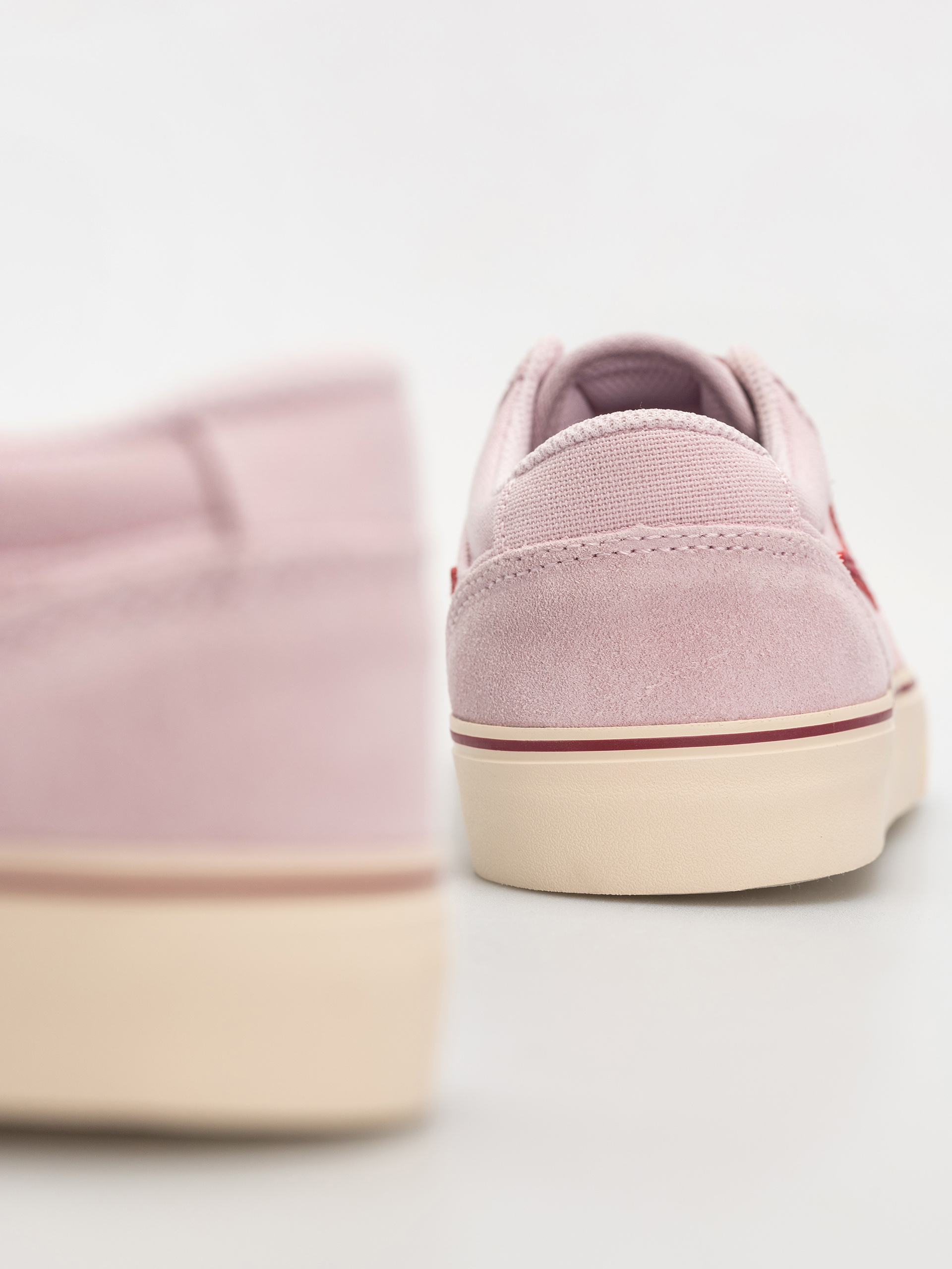 Boty Nike SB Chron 2 (pink foam/noble red pearl white)