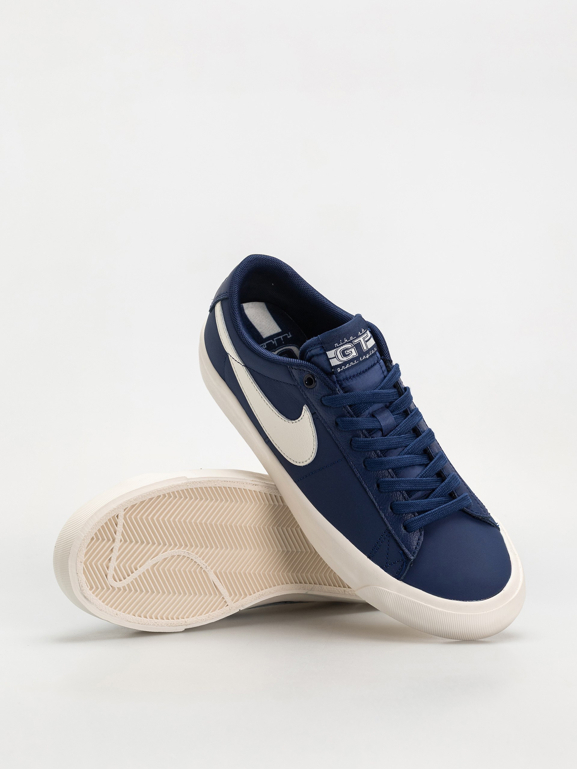 Boty Nike SB Blazer Low Pro GT (blue void/sail blue void)