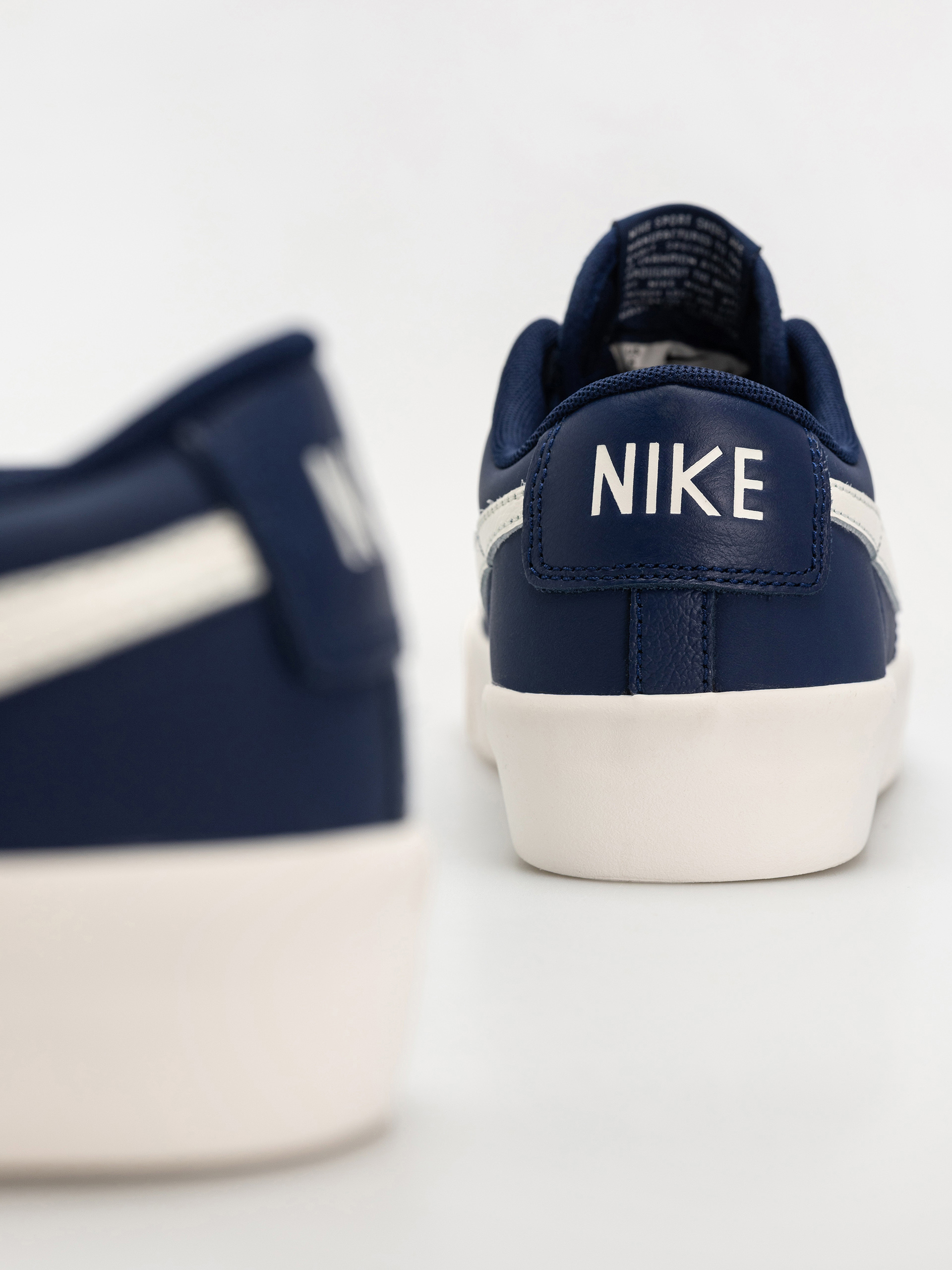 Boty Nike SB Blazer Low Pro GT (blue void/sail blue void)