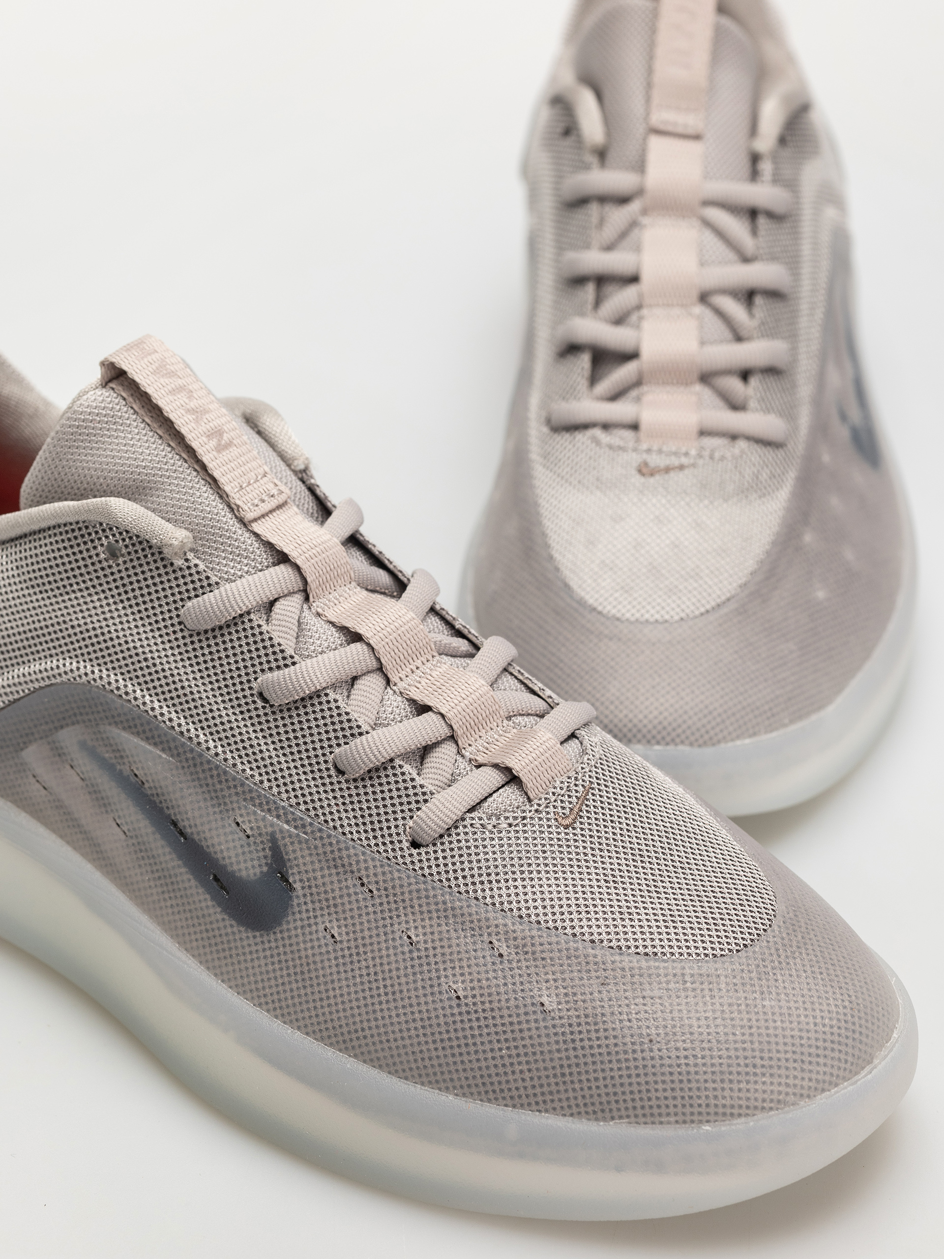 Boty Nike SB Zoom Nyjah 4 (college grey/mink brown light silver)