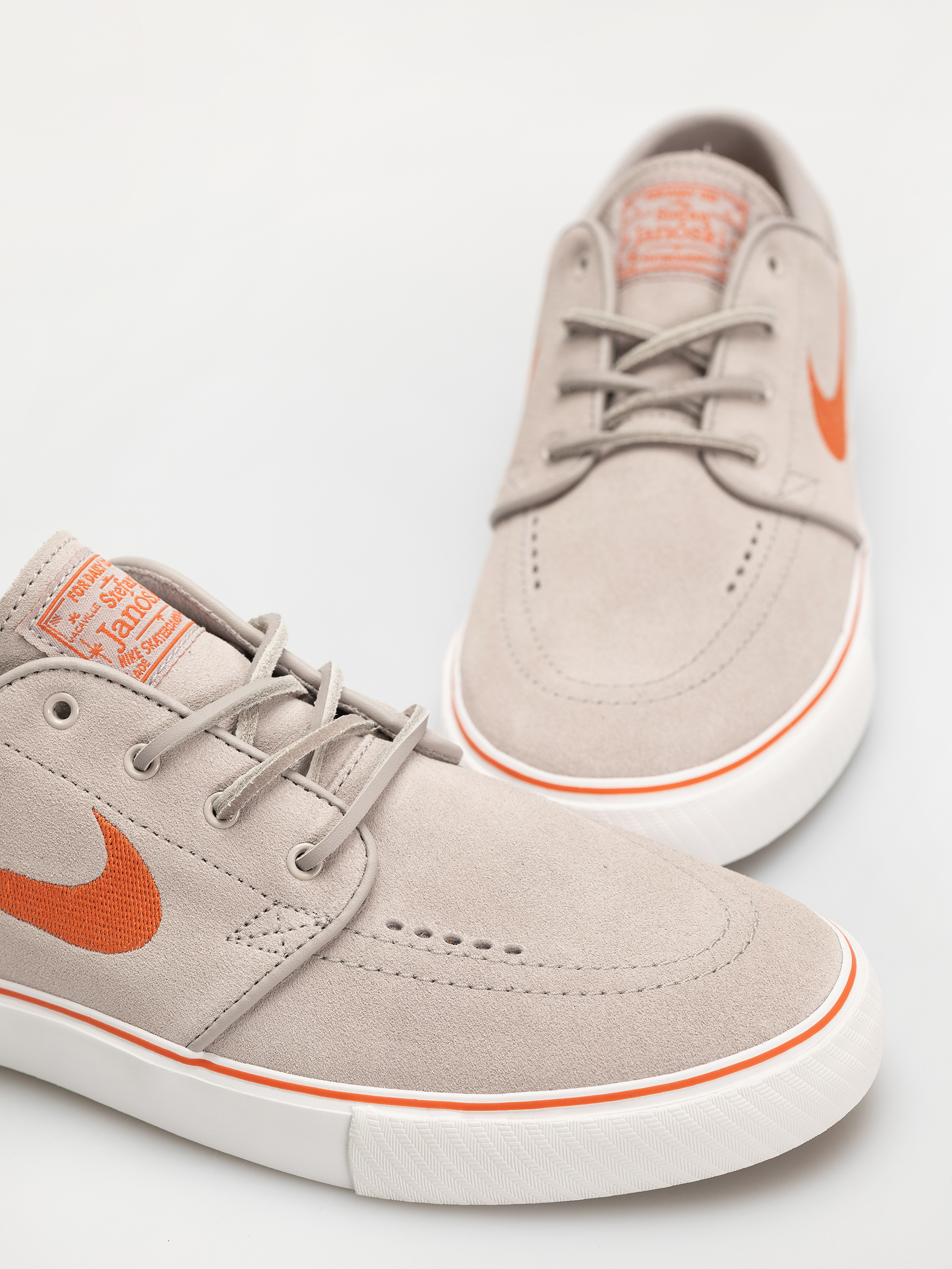 Boty Nike SB Zoom Janoski OG+ (college grey/cosmic clay summit white)