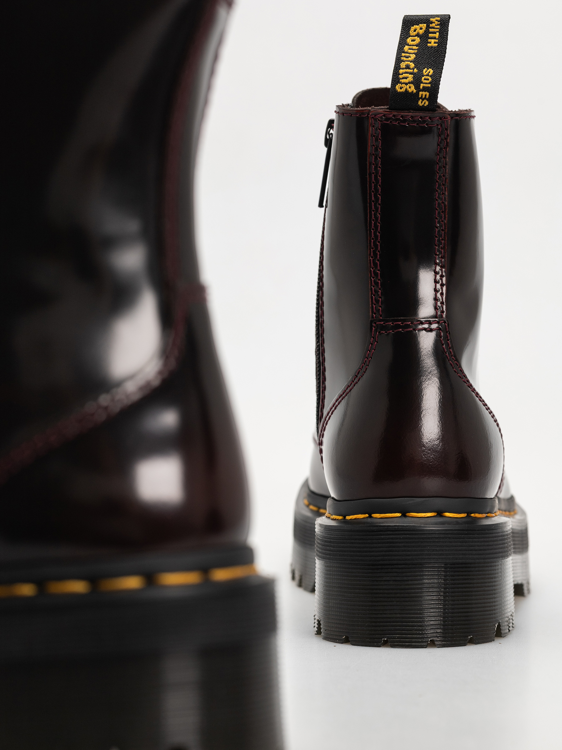 Boty Dr. Martens Jadon (cherry red arcadia)