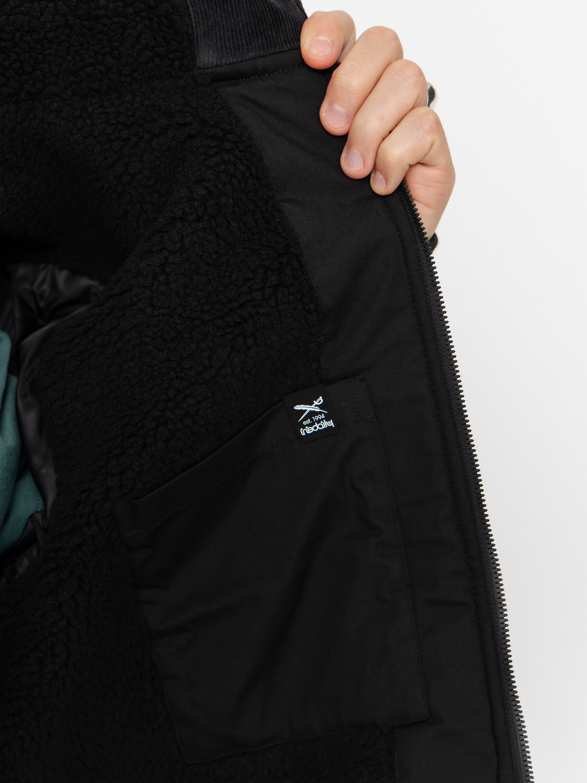 Bunda Iriedaily Hafen (uni black)