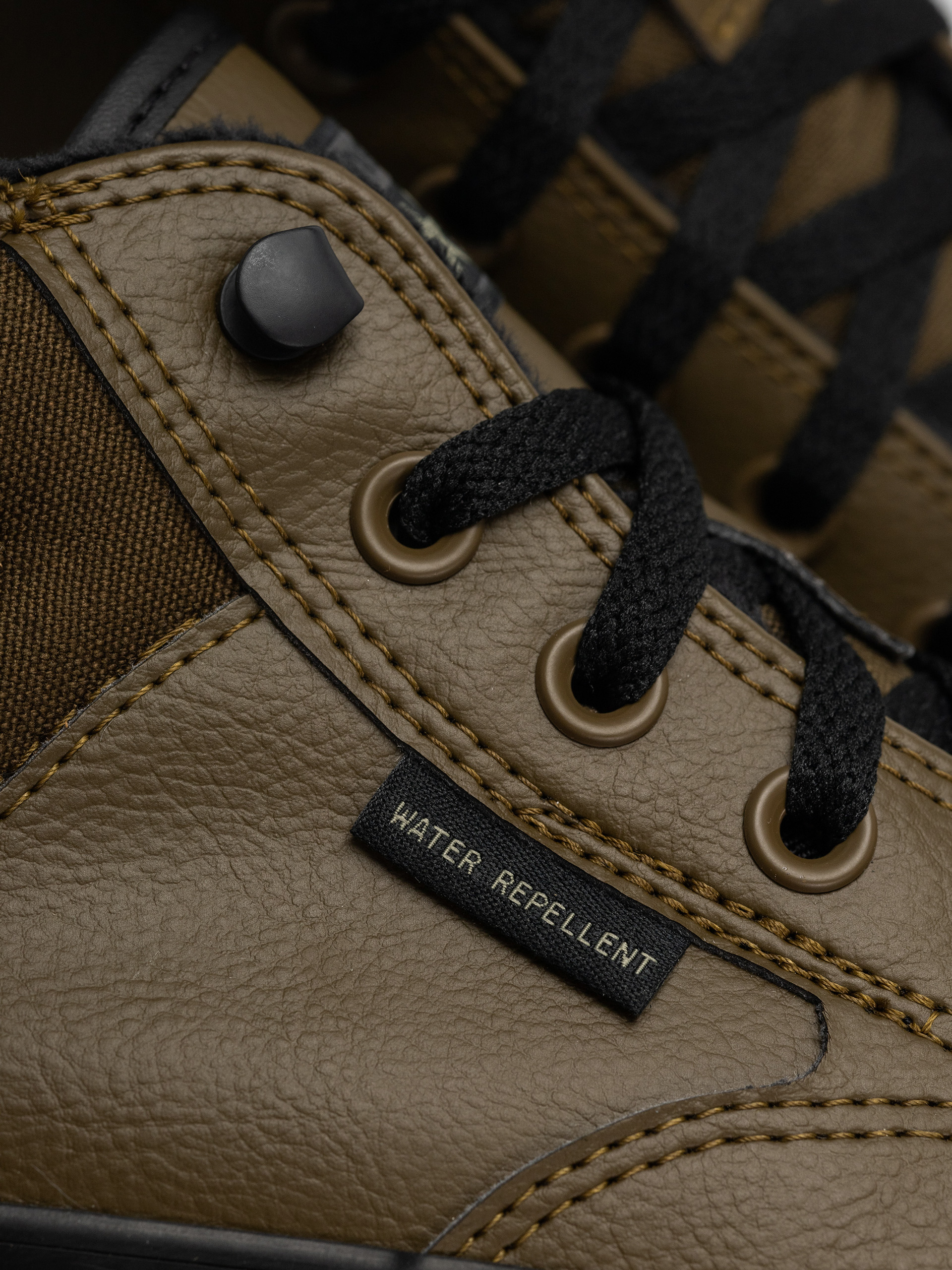 Boty Converse Chuck Taylor All Star Malden Street (boot/mid/olive)