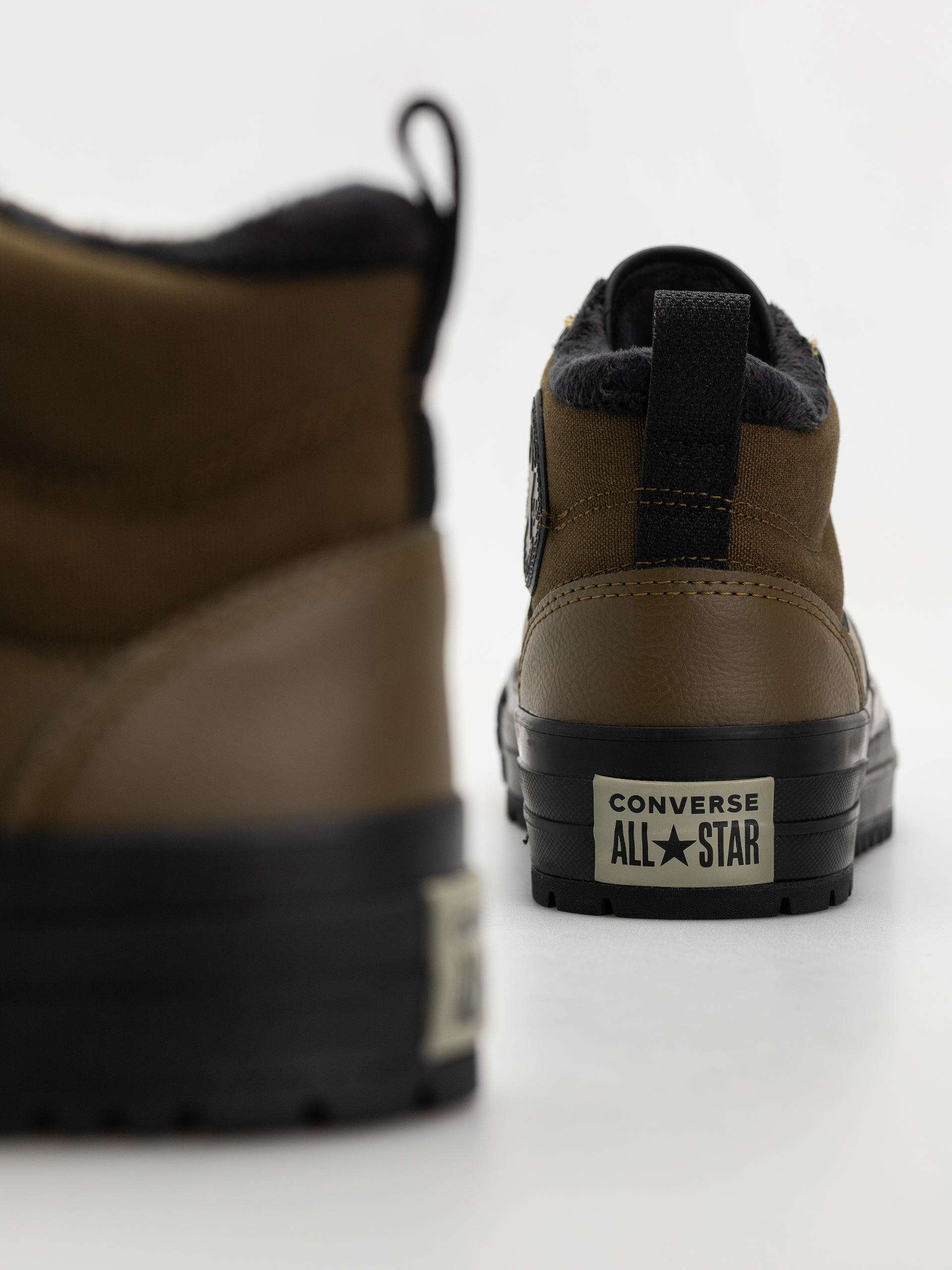 Boty Converse Chuck Taylor All Star Malden Street (boot/mid/olive)