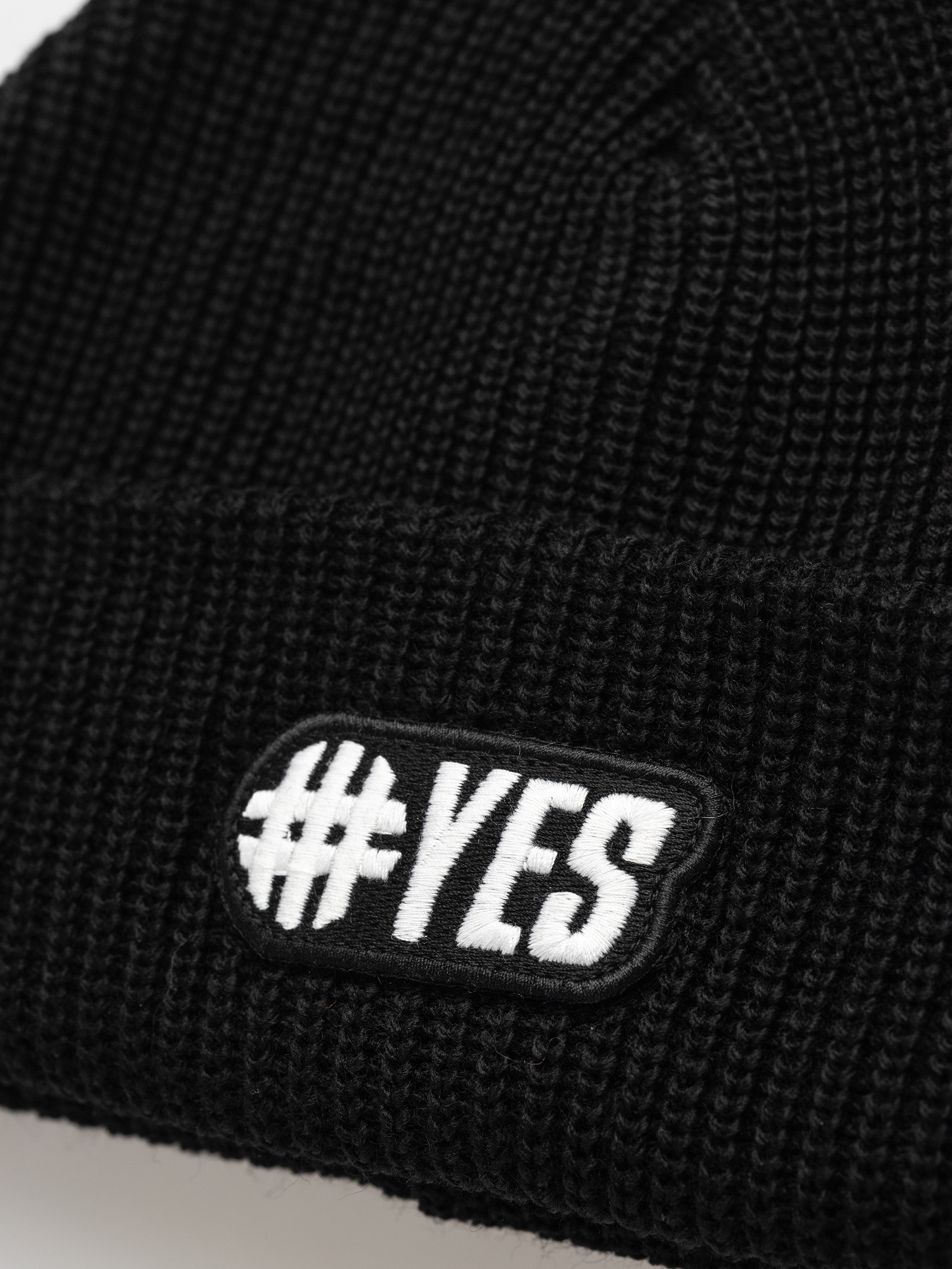 Čepice Yes Beanie (black)