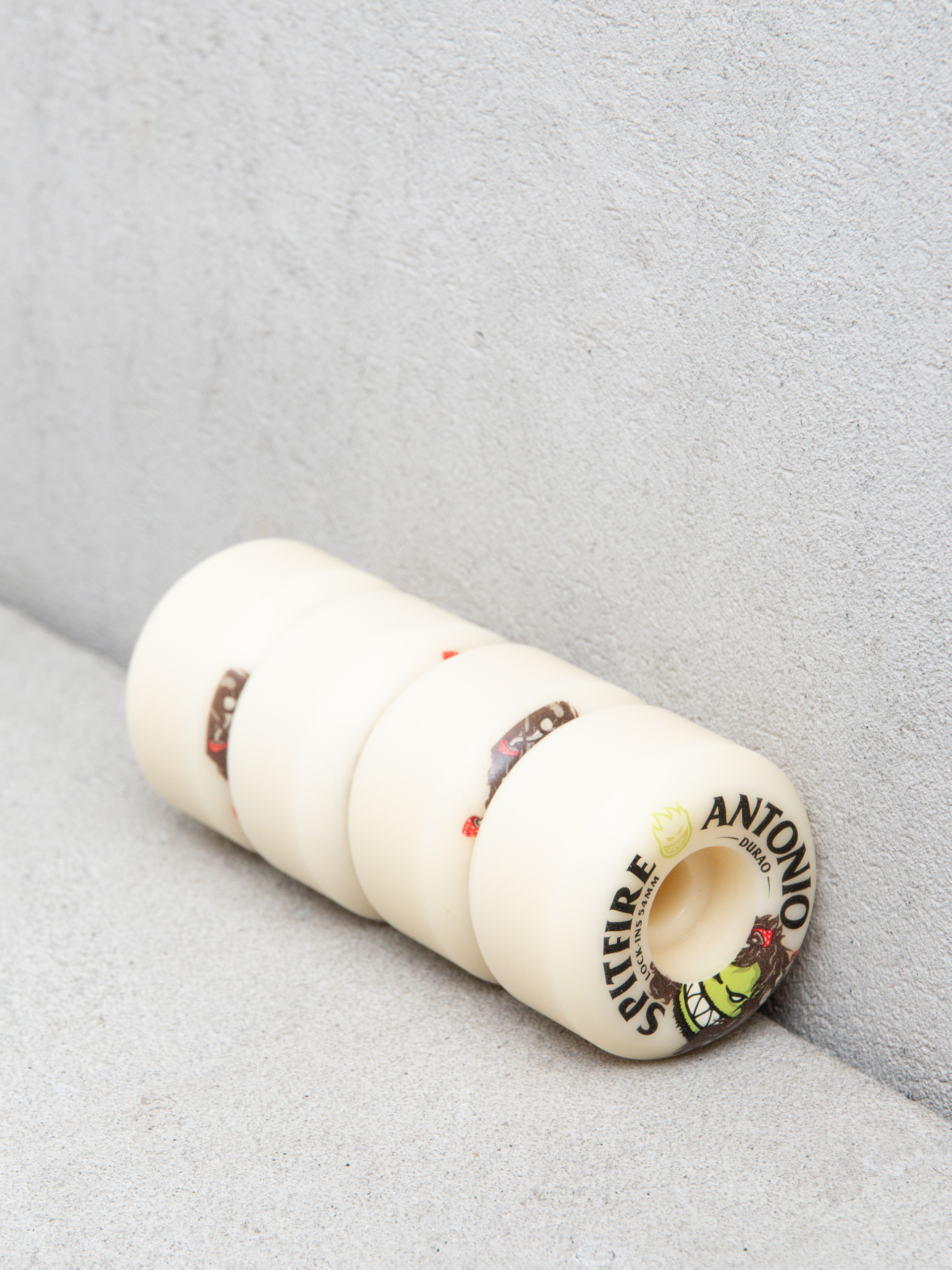 Kolečka Spitfire F4 99D Antonio Durao Burn Squad Lock Ins (natural)