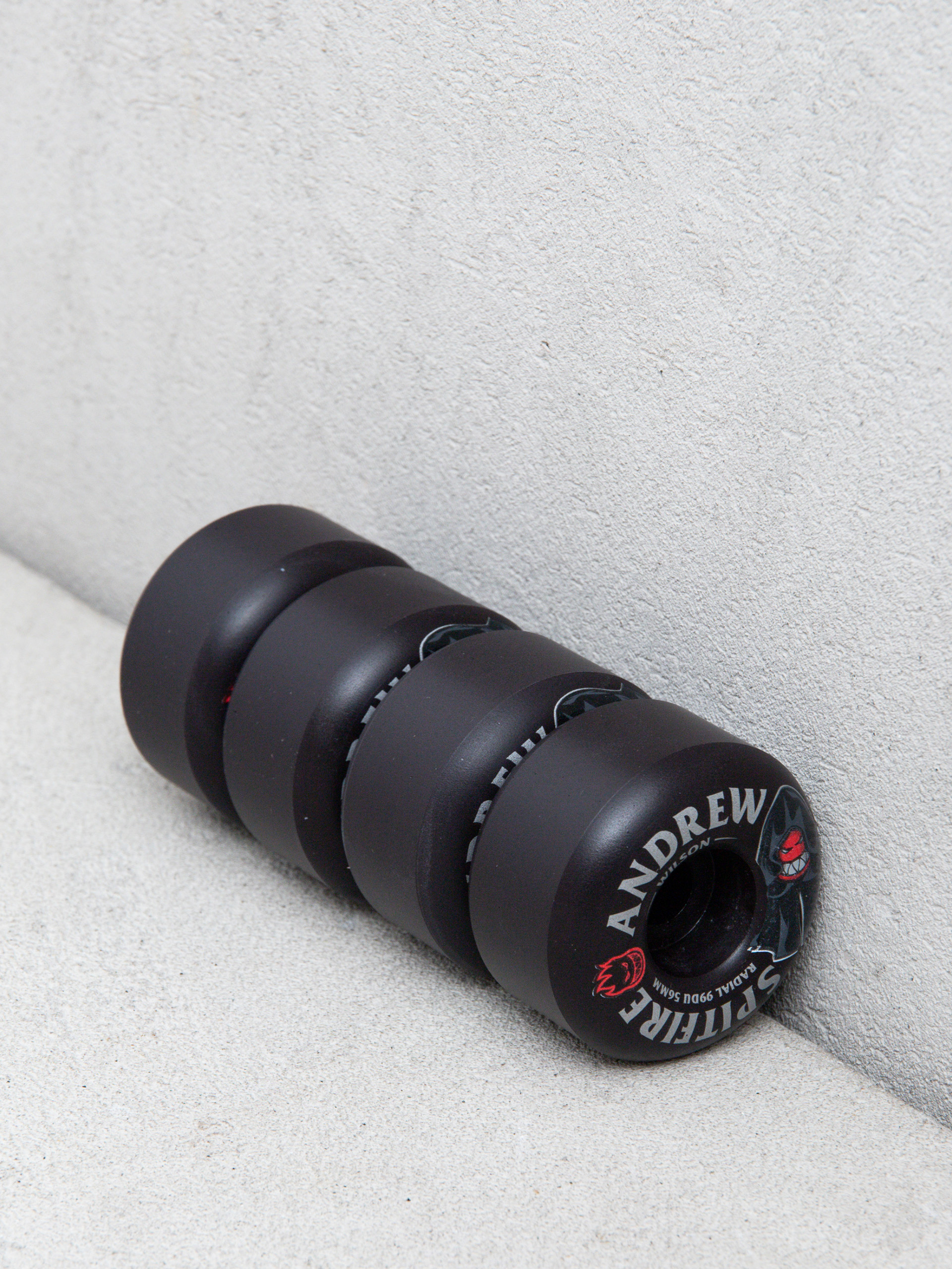 Kolečka Spitfire F4 99D Andrew Wilson Burn Squad Radial (black)