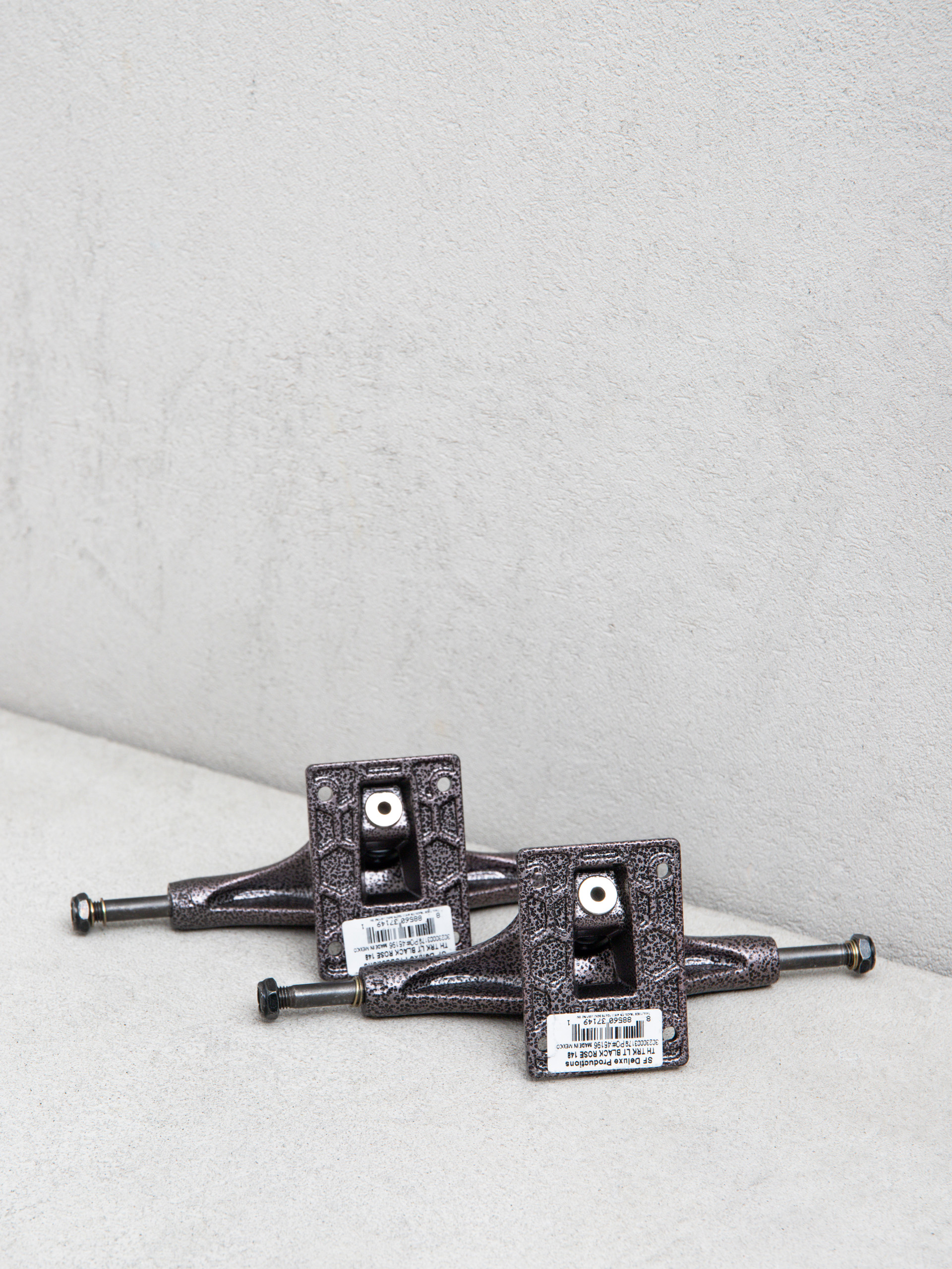 Trucky Thunder Black Rose Lights (black rose)