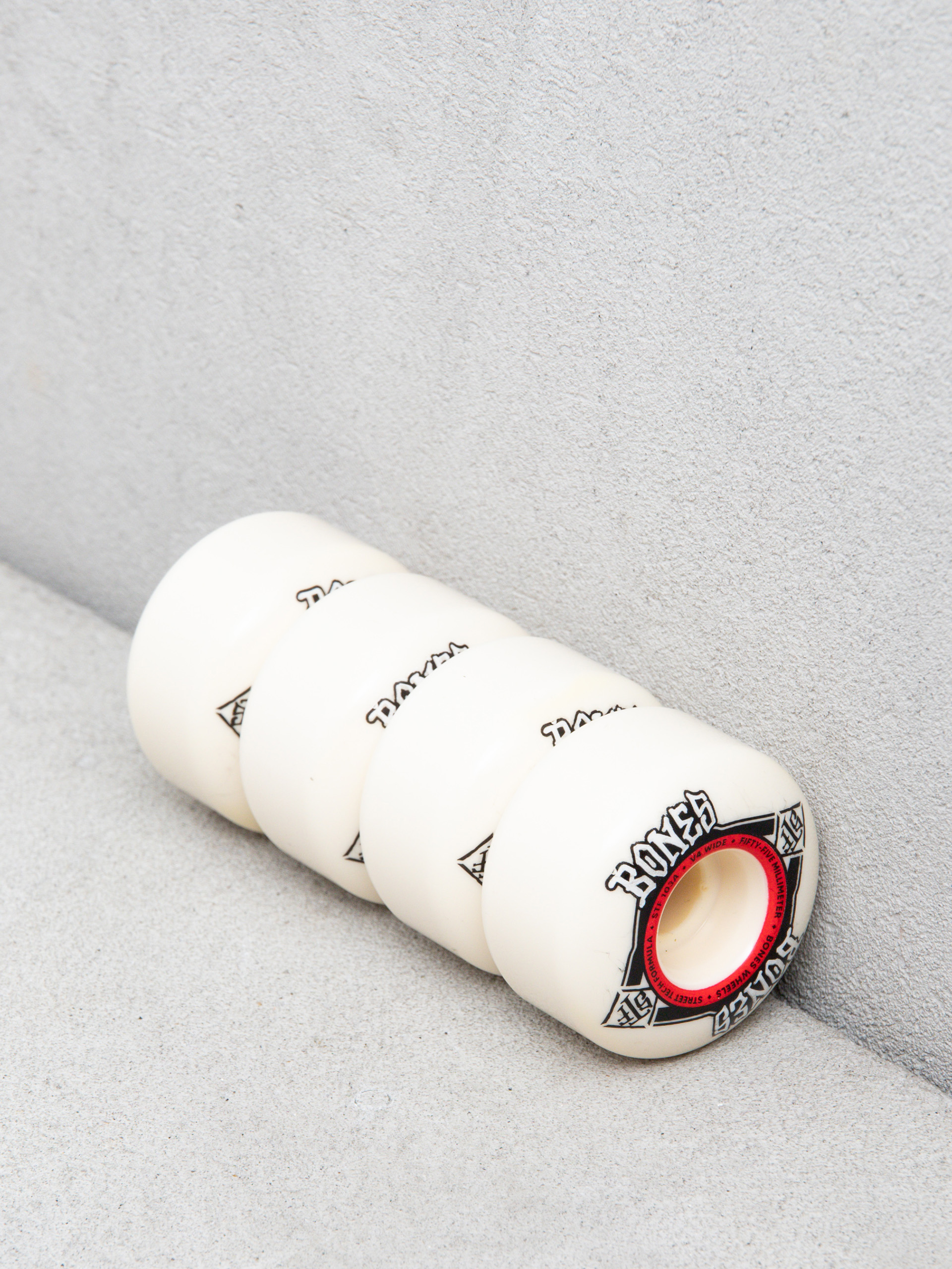 Kolečka Bones STF 103A Annuals Wide V4 (white)