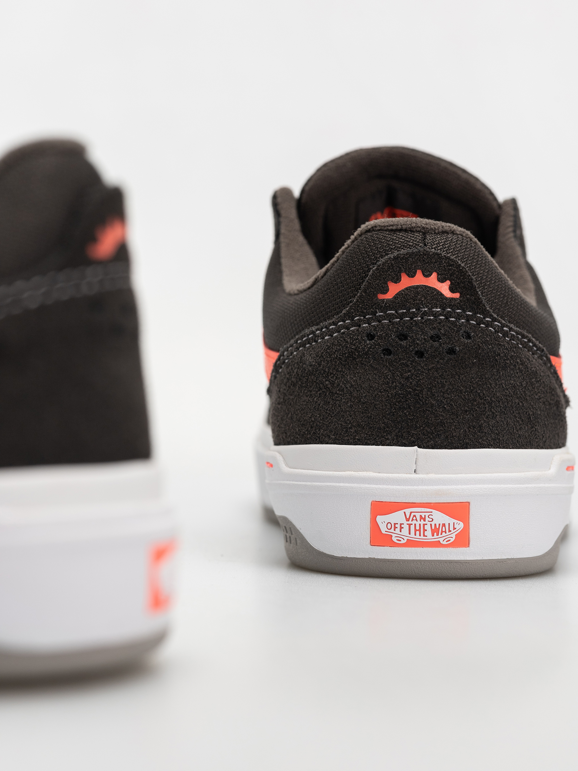 Boty Vans Bmx Proof Wafflecup (fade black/coral)