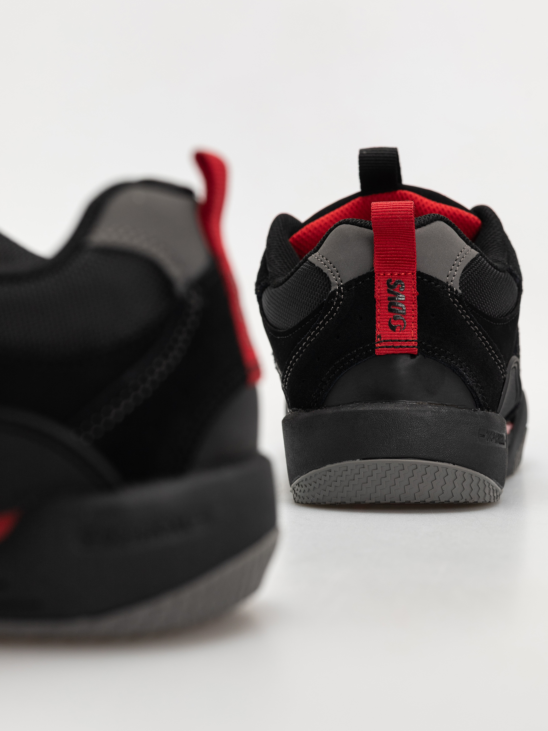 Boty DVS Slot (blk/blk/red)