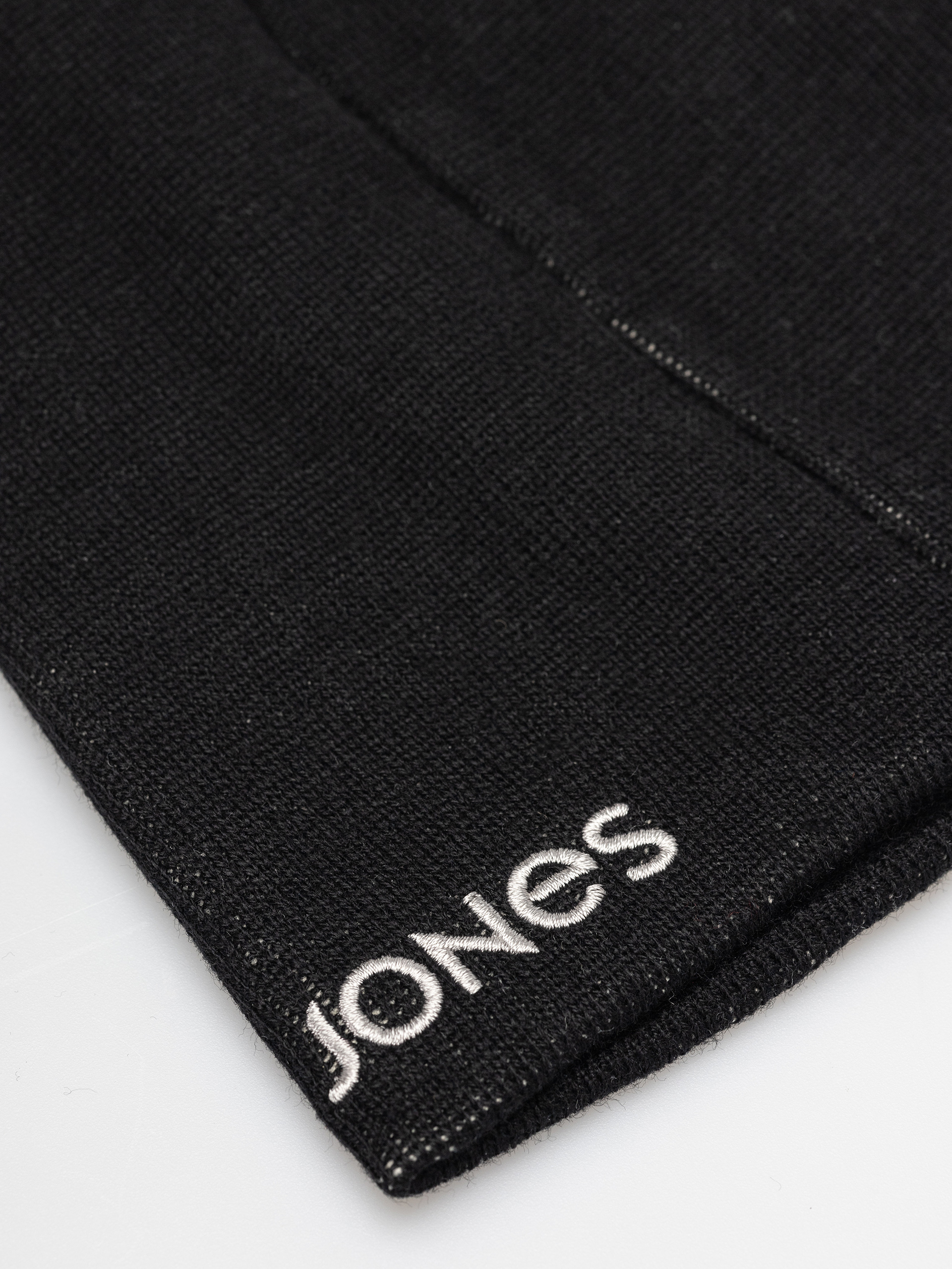 Čepice Jones Snowboards Mtn Logo Rec (stealth black)