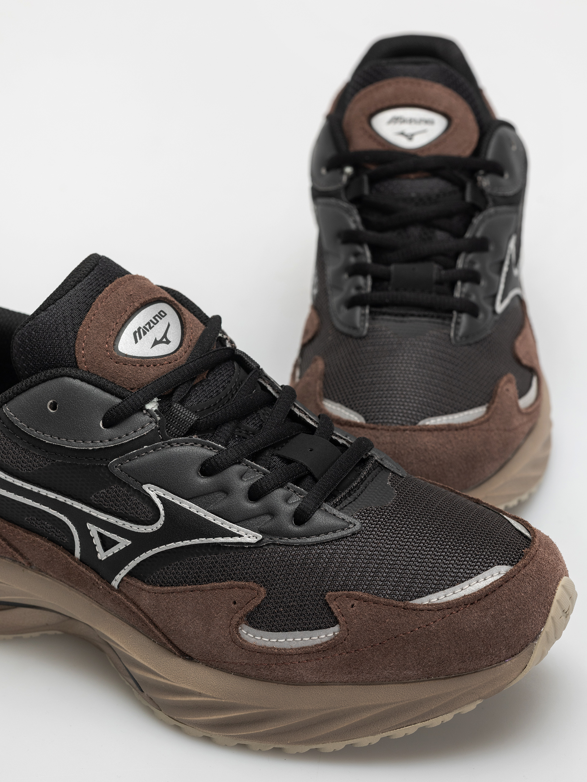Boty Mizuno Wave Rider GTX (black sand/black/chicory coffee)