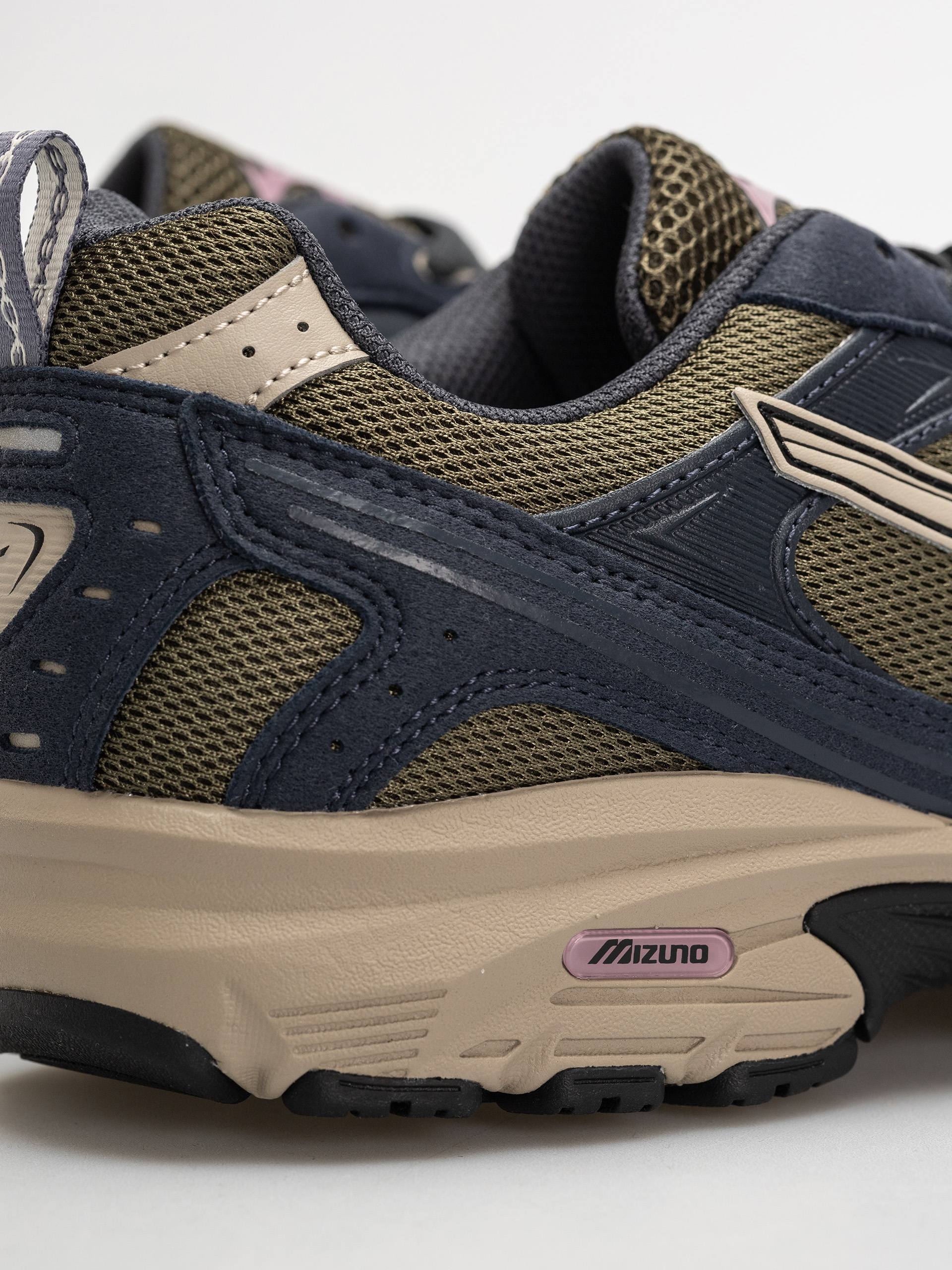 Boty Mizuno MXR (grape leaf/vintage khaki/salute)