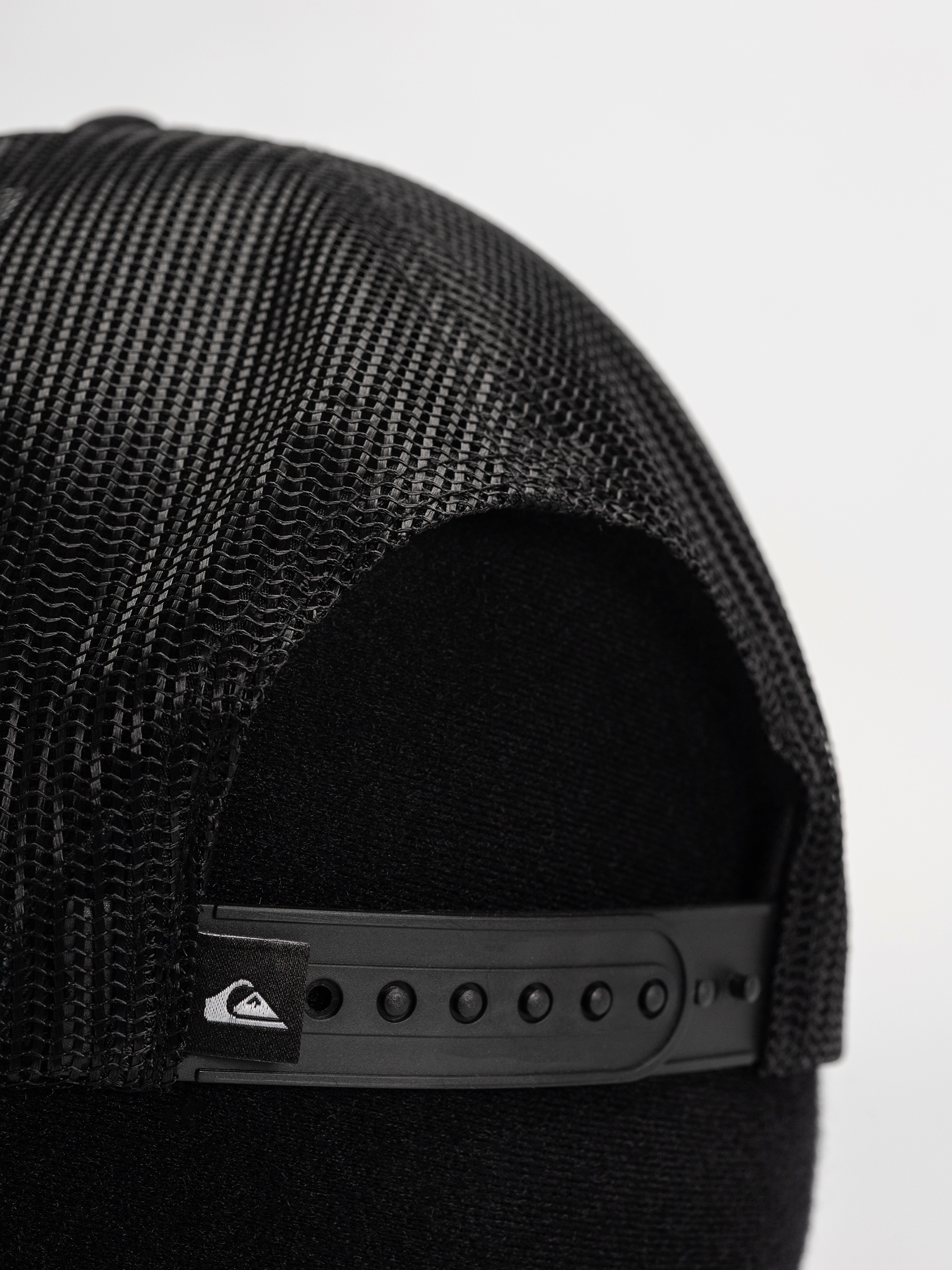 Kšiltovka  Quiksilver Omni Trucker (white)