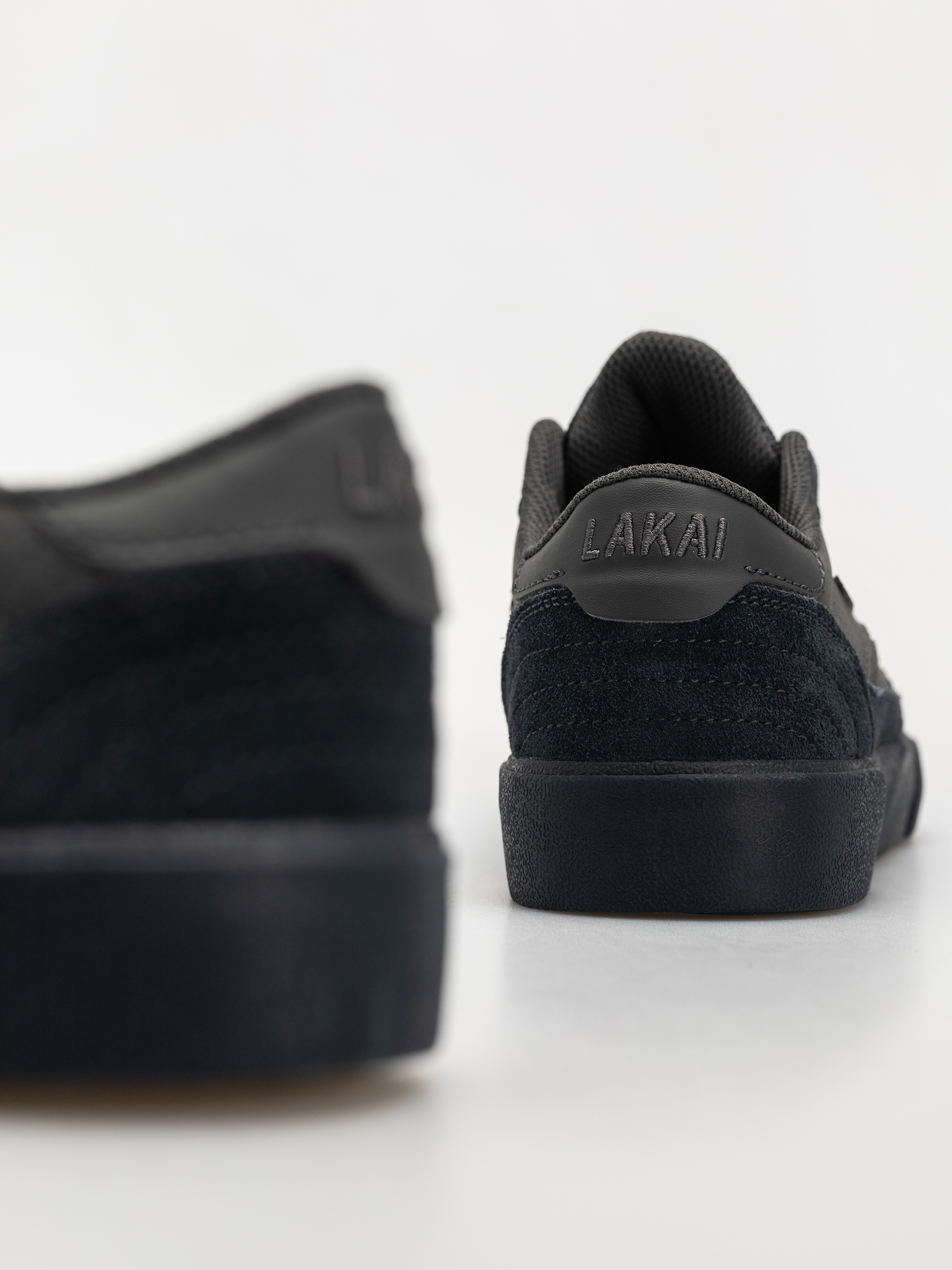 Boty Lakai Cambridge (charcoal suede)