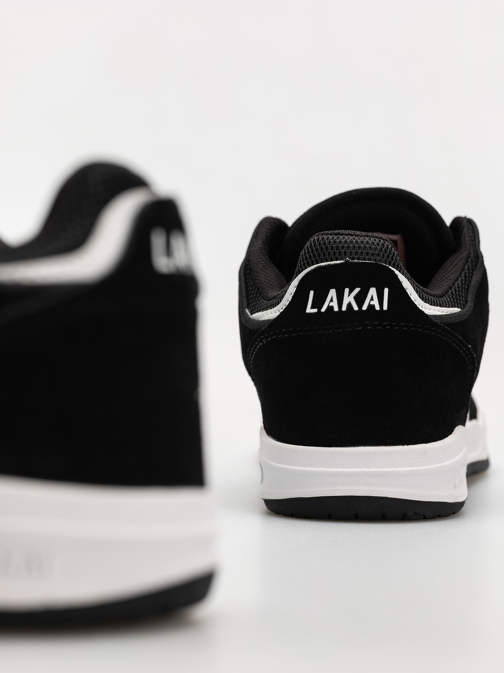 Boty Lakai Telford Low (black/white leather)