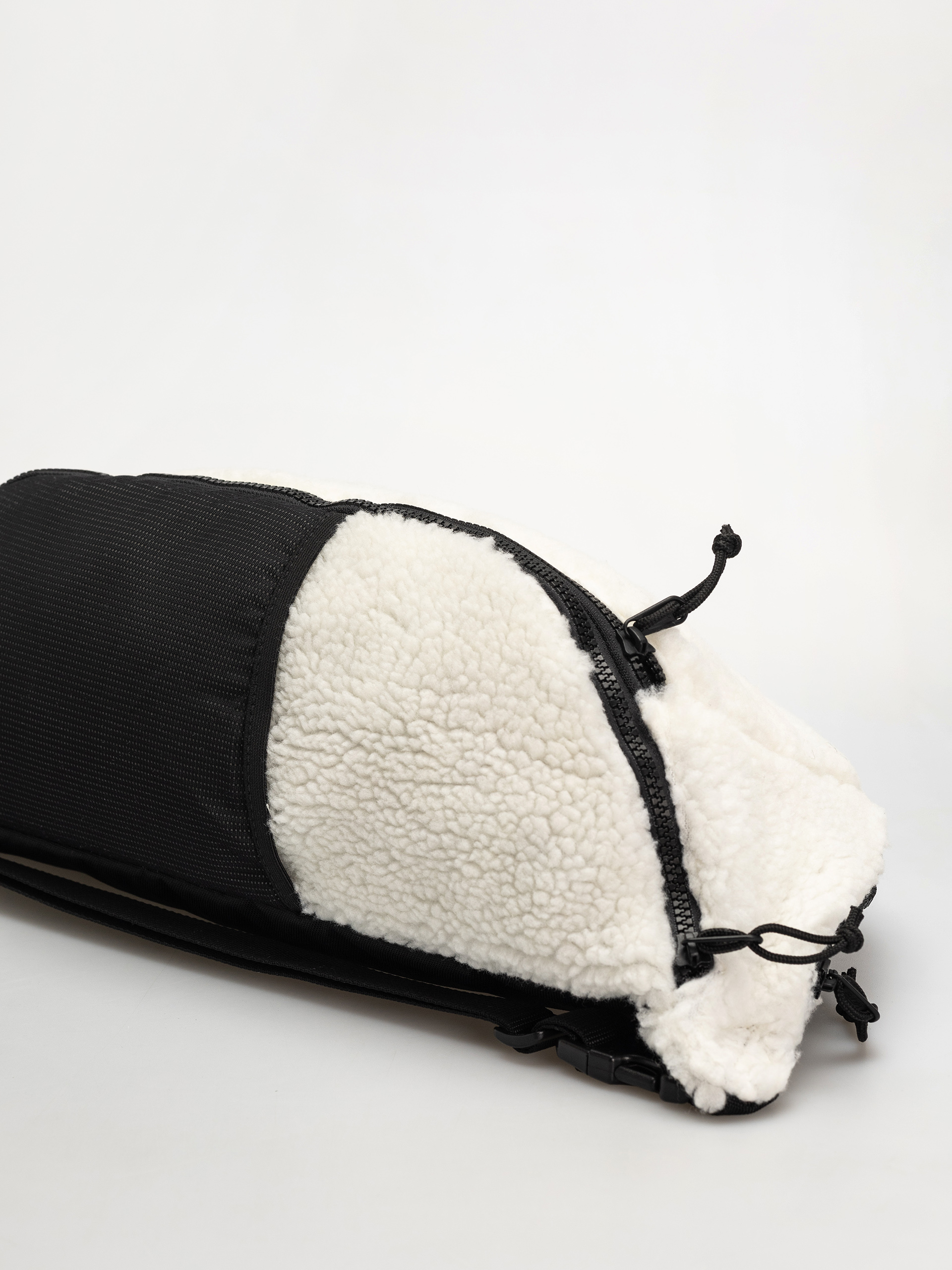 Ledvinka Vans Detached Sling Bag (mountain essentials marshmallow)