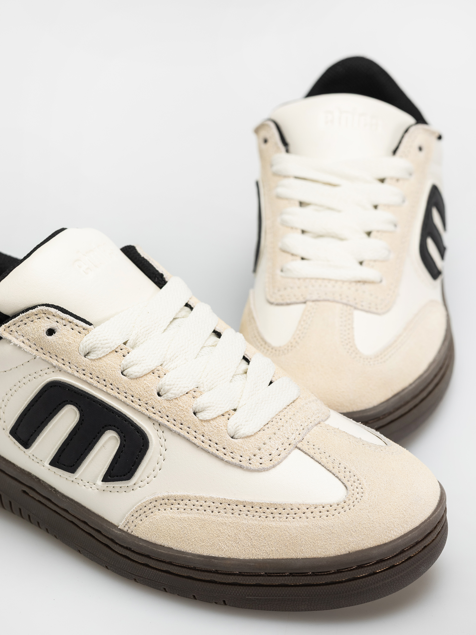 Boty Etnies Locut (white/black/gum)