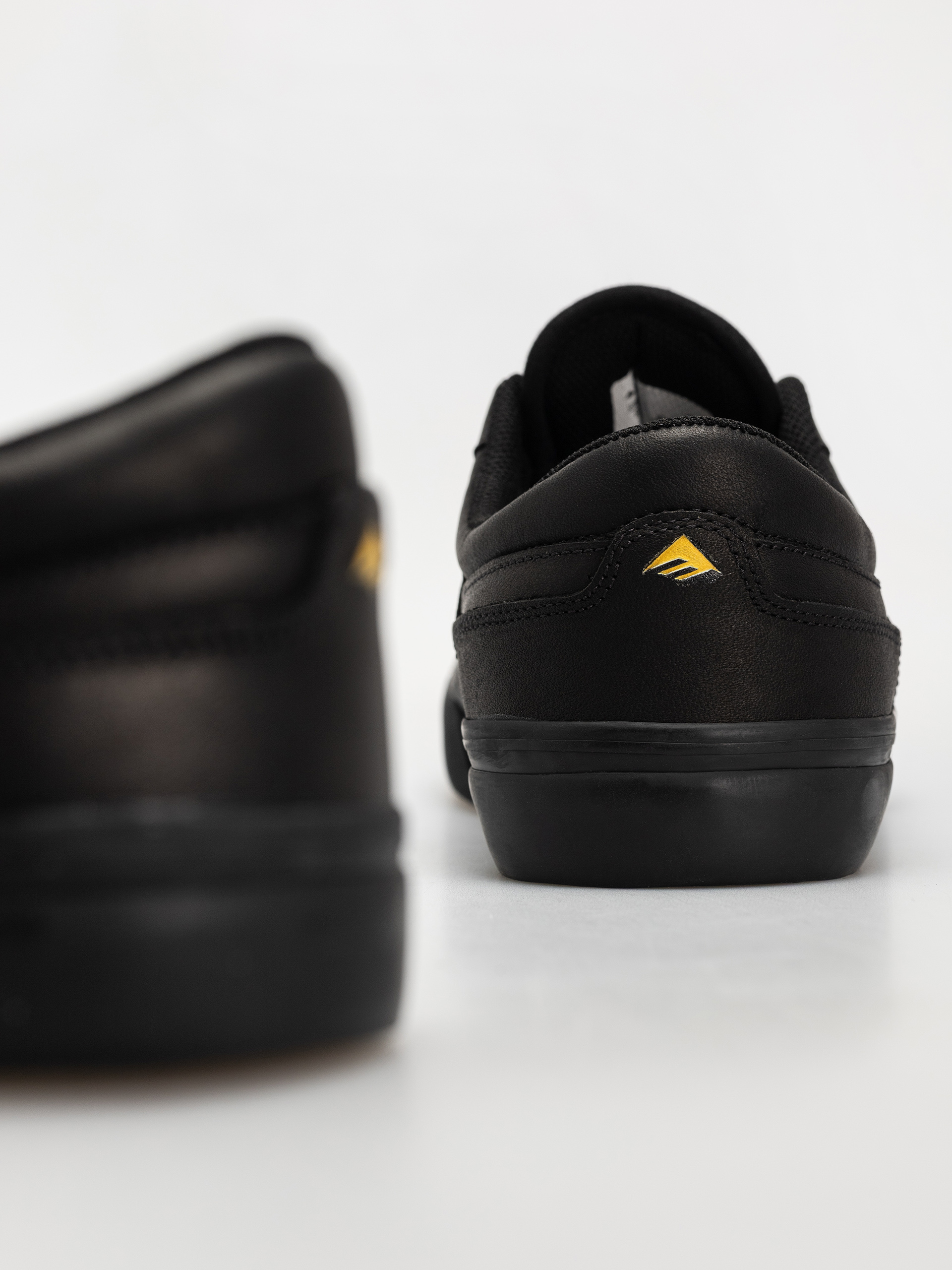 Boty Emerica Hoban (black/gold)