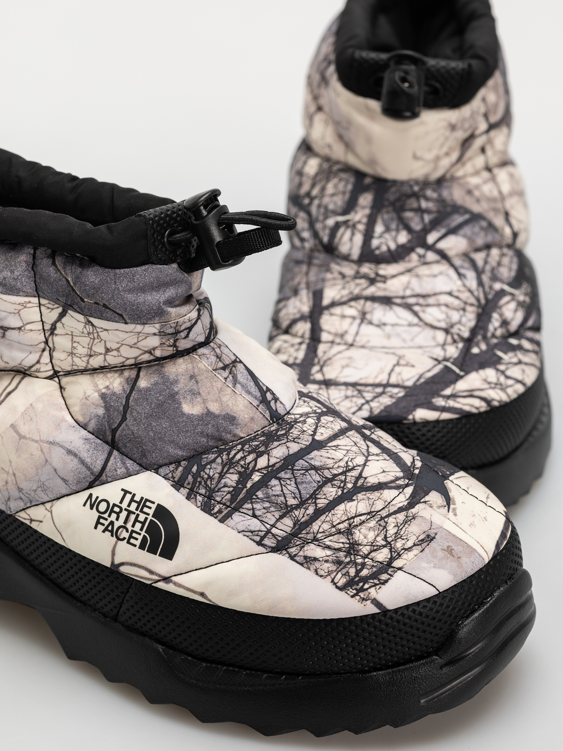 Boty The North Face Nuptse Traction Chukka (image lift camo white d)