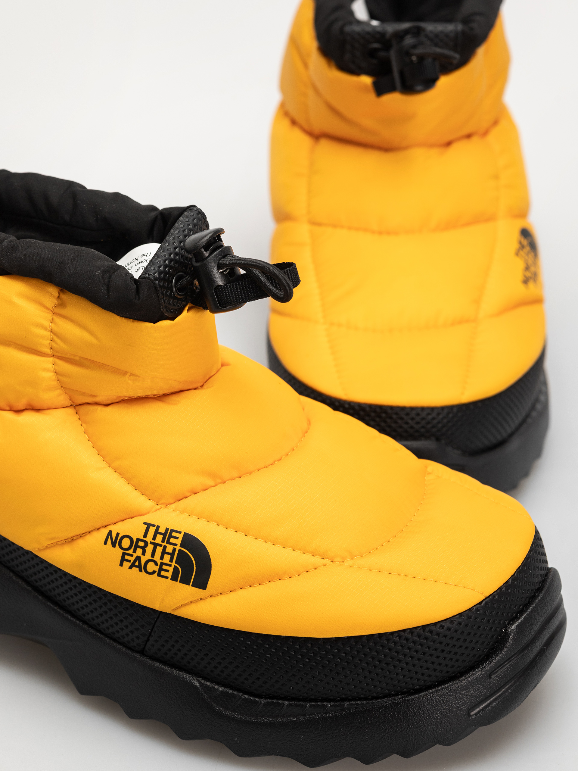 Boty The North Face Nuptse Traction Chukka (summit gold/tnf black)
