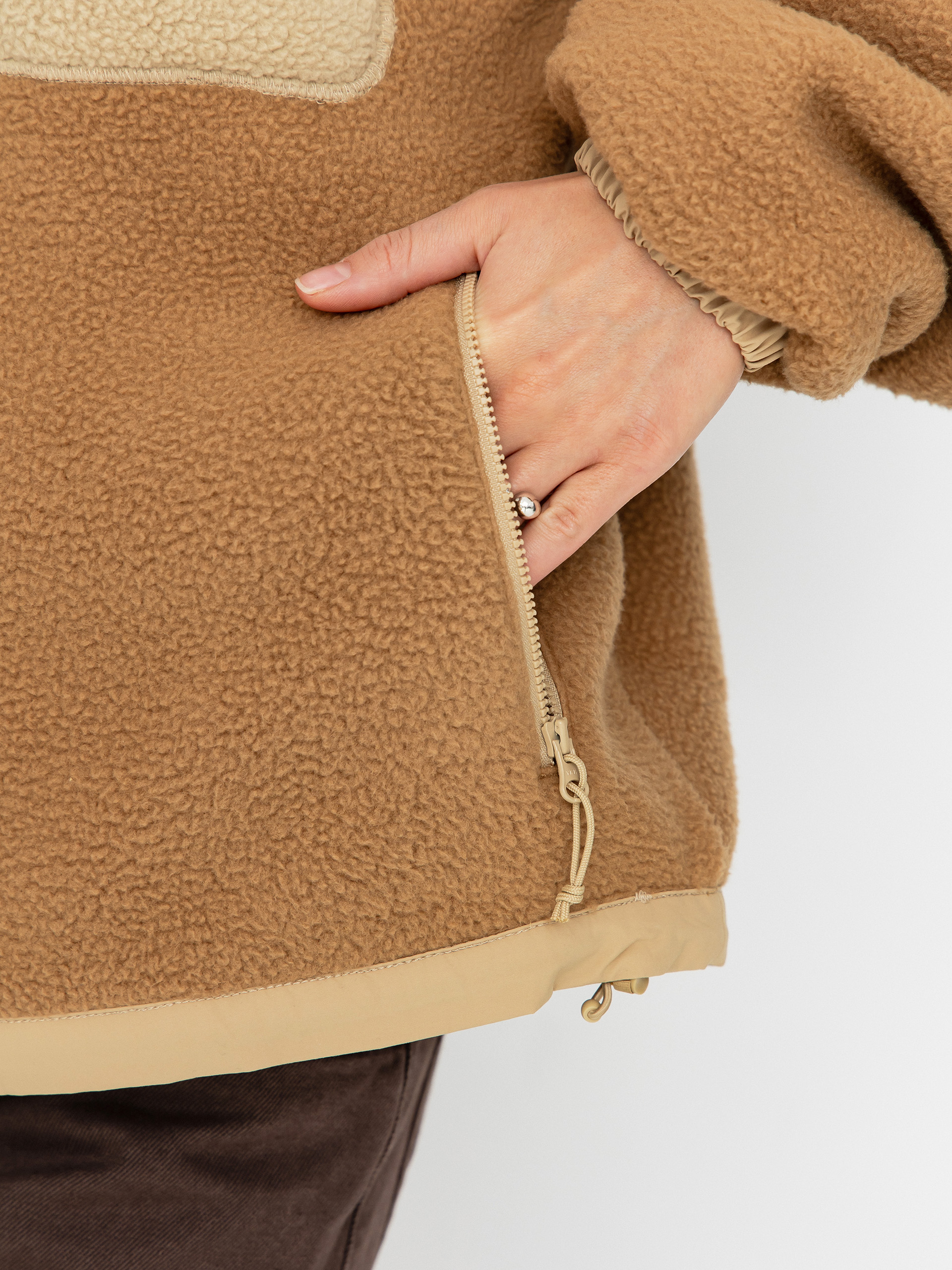 Bunda The North Face Yumiori Reversible (khaki stone/utility brown)