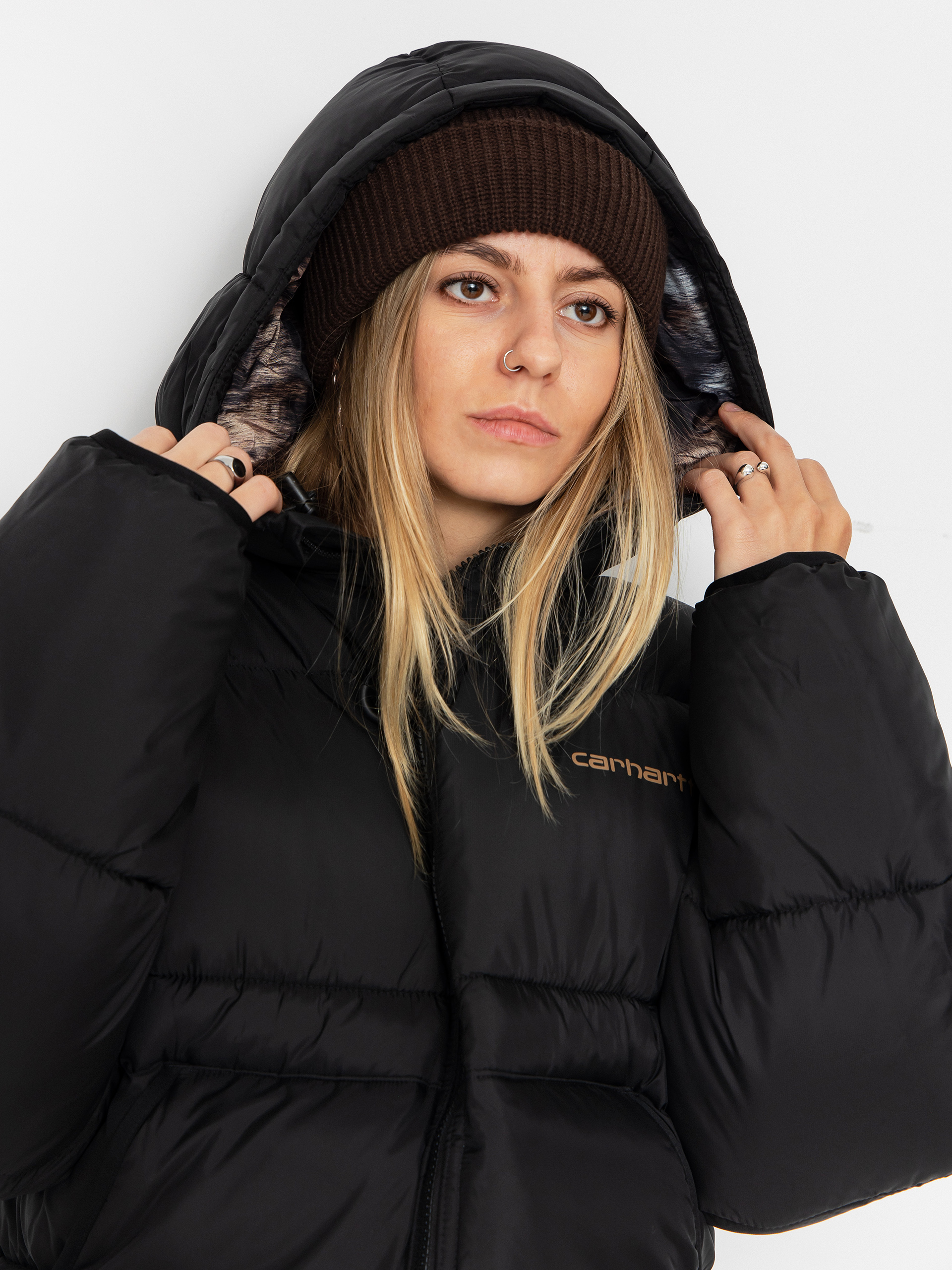 Bunda Carhartt WIP Toronto Wmn (black/wild dog print)
