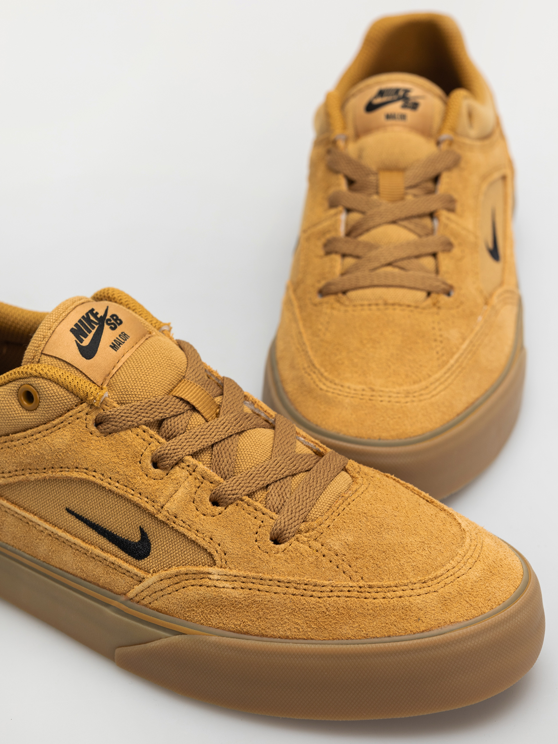 Boty Nike SB Malor TE (wheat/black wheat gum light brown)