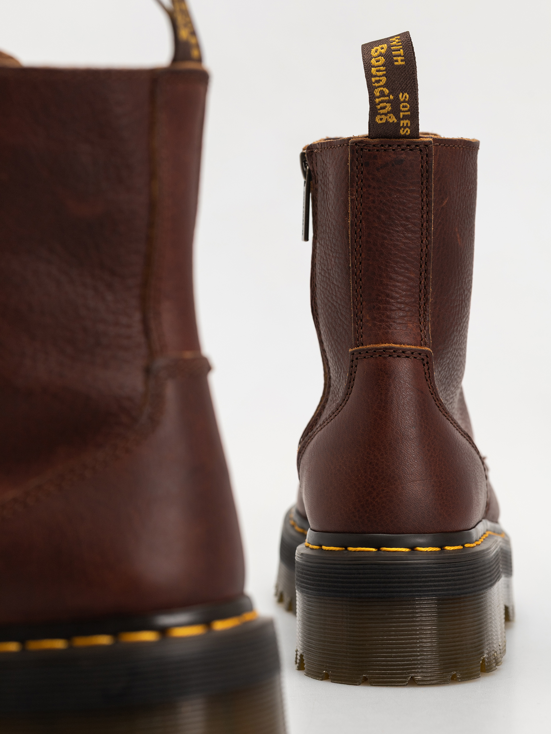 Boty Dr. Martens Jadon (cashew ambassador)