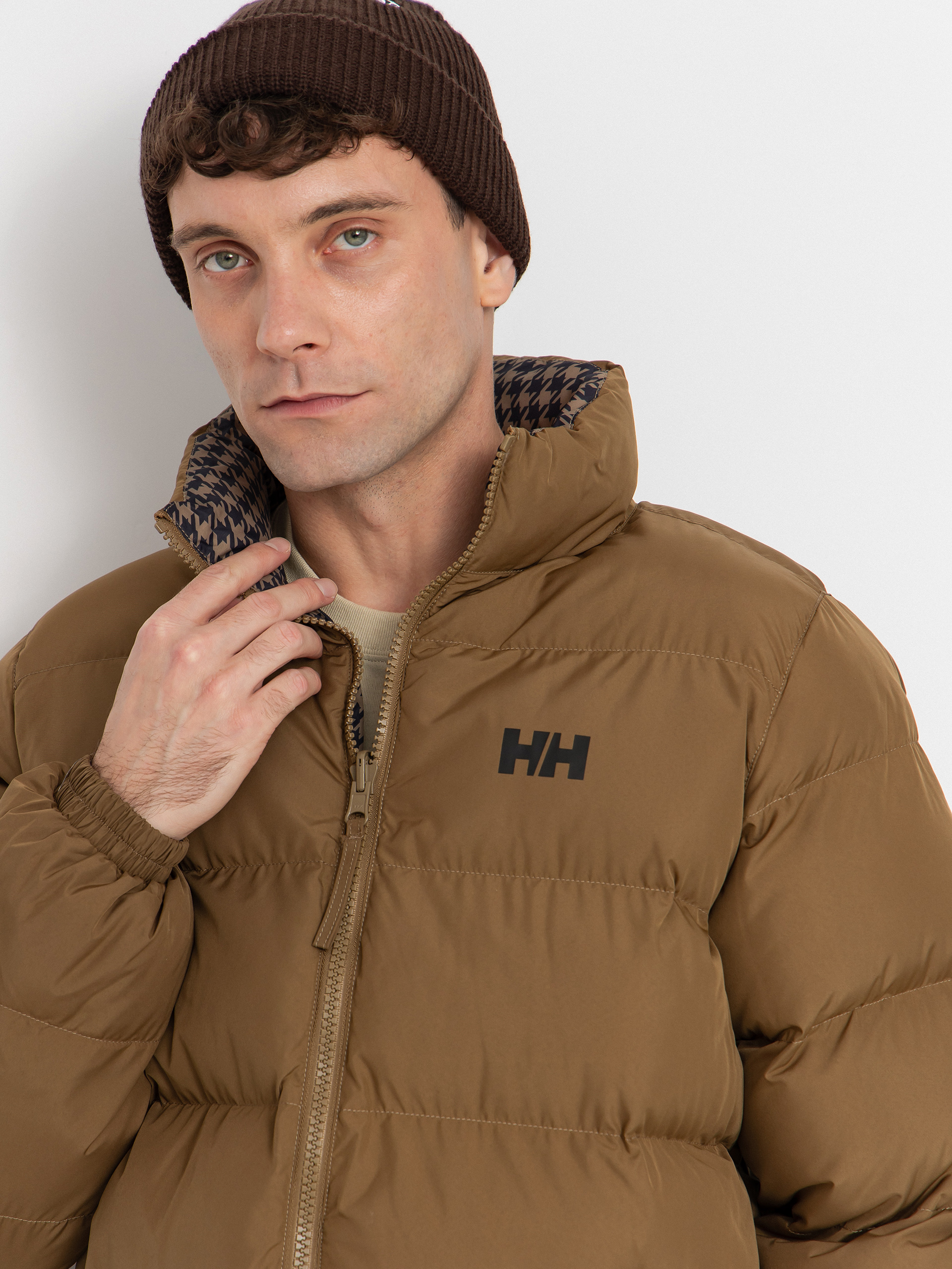 Bunda Helly Hansen Yu 23 Reversible Puffer (sepia)