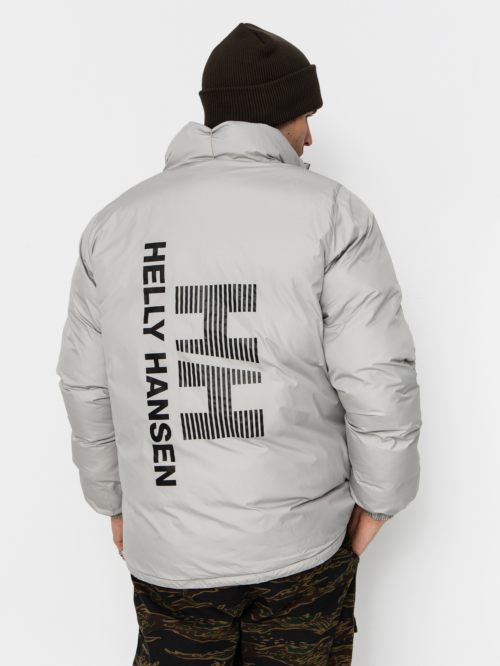 Bunda Helly Hansen Yu 23 Reversible Puffer (black)