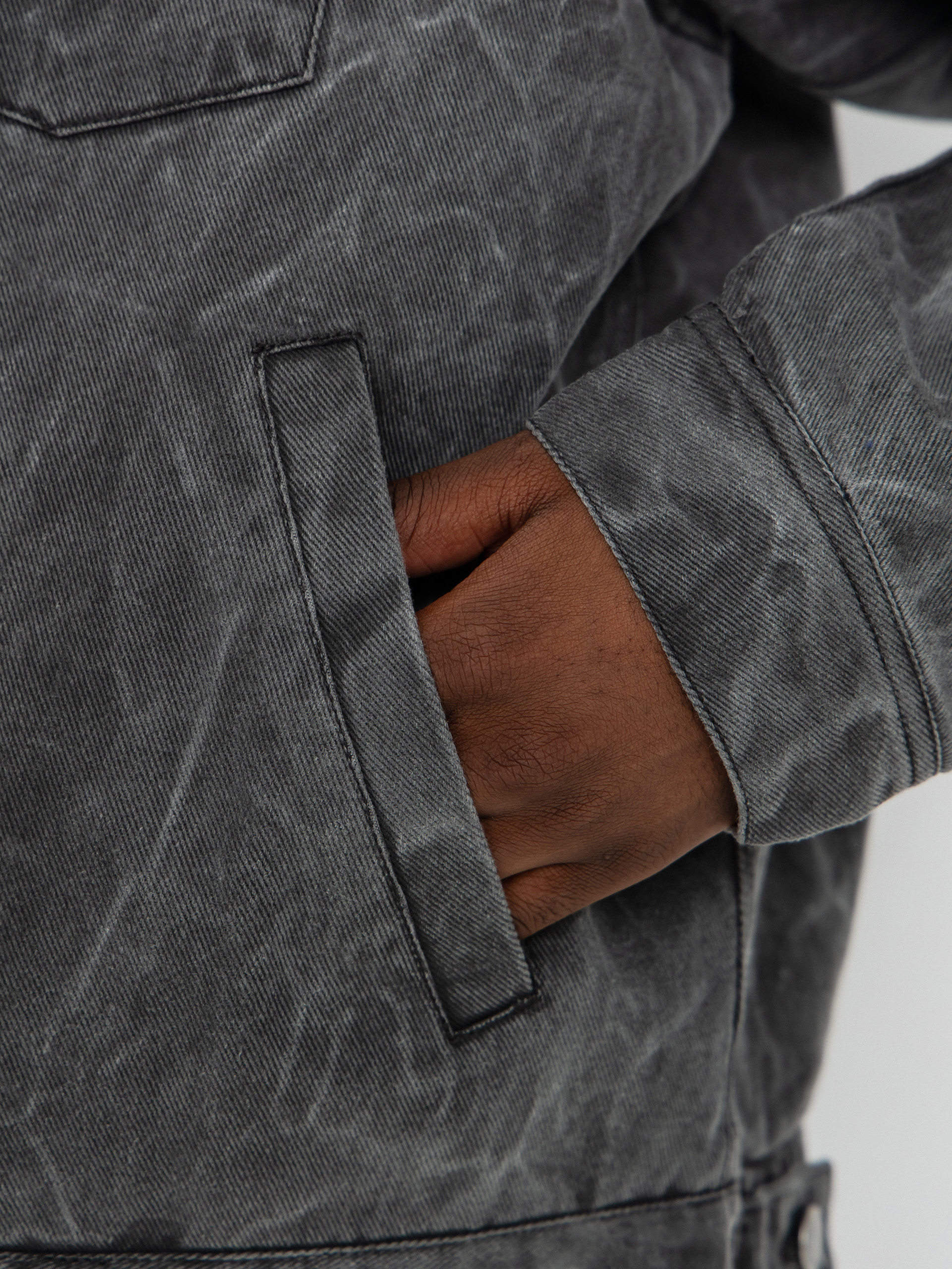 Bunda OBEY Obey Workman Zip (black wrinkle wash)